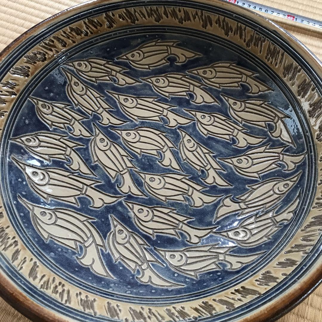 Amazon.co.jp: 壺屋焼 大皿 魚紋 金城裕三作 : ホーム＆キッチン