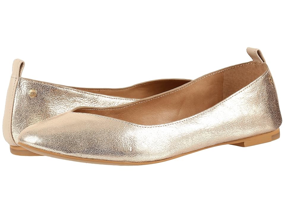 

UGG Lynley Metallic (Gold) Women's Flat Shoes
