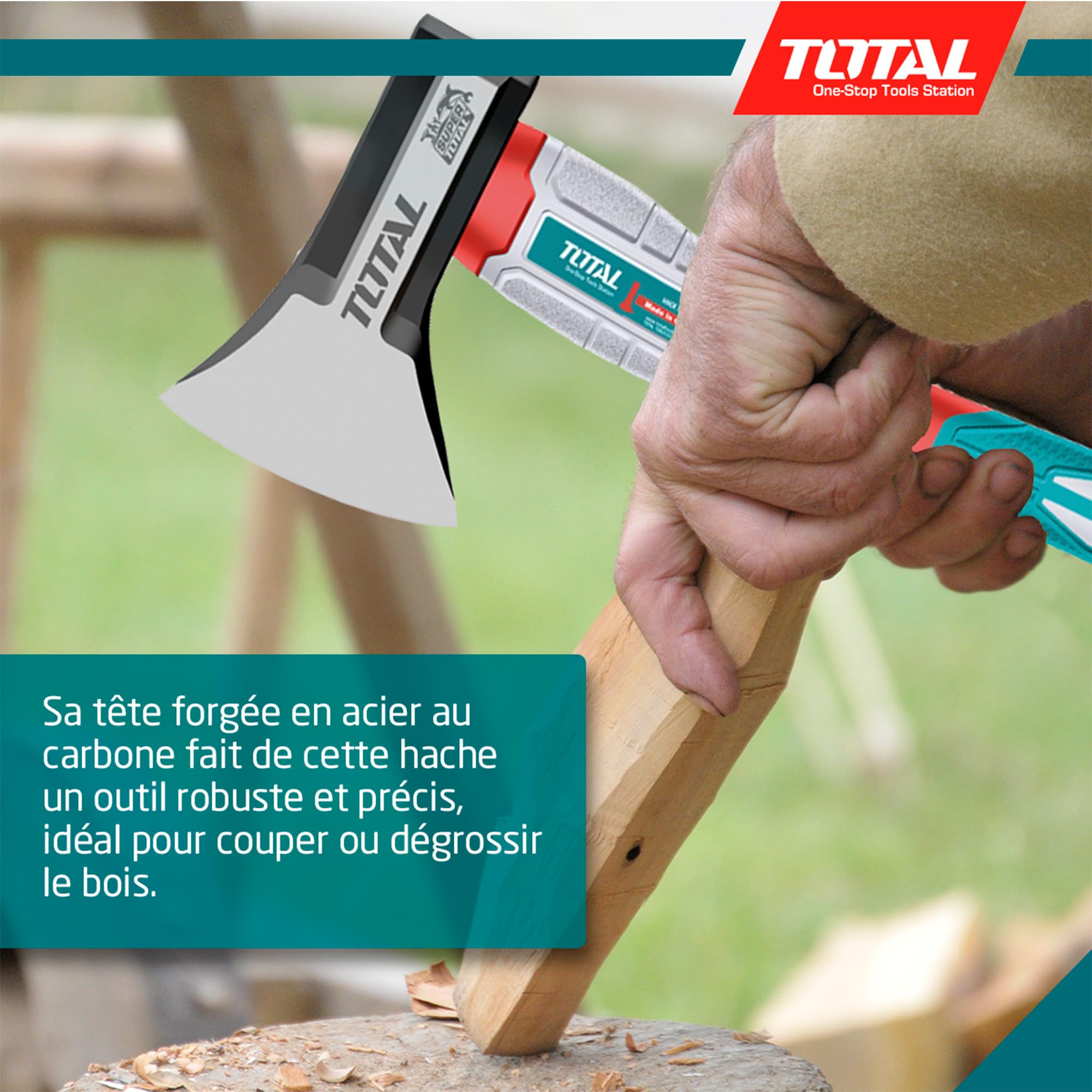 Total - Hache avec Manche en Fibre | Lame en Acier au Carbone | Prise en Main Confortable et Coupe précise | pour Bricolage, Camping et Jardinage | Poids : 1250 g