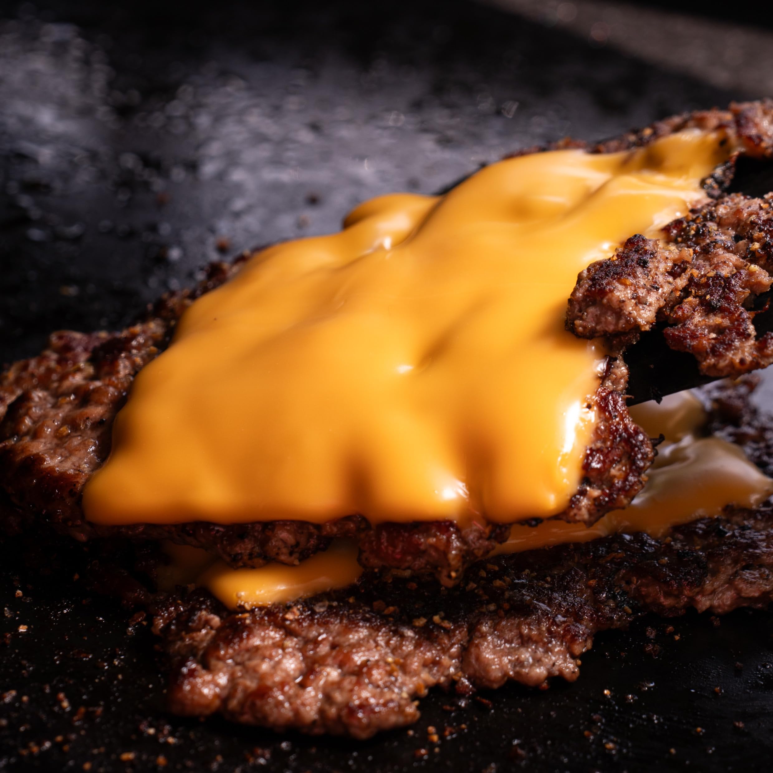 BBQ KING - Smash Rub Envase de 1 kg, Dry Rub para Smash Burger y bistecs, 100% Made in Italy, con cebolla frita tostada, creado en colaboración con MrDobelina