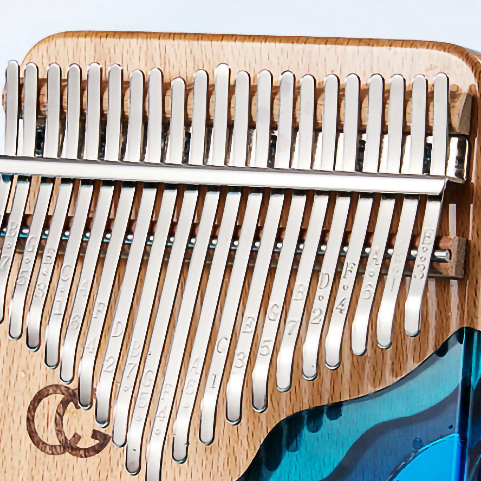 Daumenklavier, Tragbares Daumenklavier Mit Mehreren Tönen, Mini-Harz-Kalimba-Fingerzupfmusikinstrument Für Kinder Und Erwachsene, Musikalische Weihnachtsgeschenke(17 Tonkran)