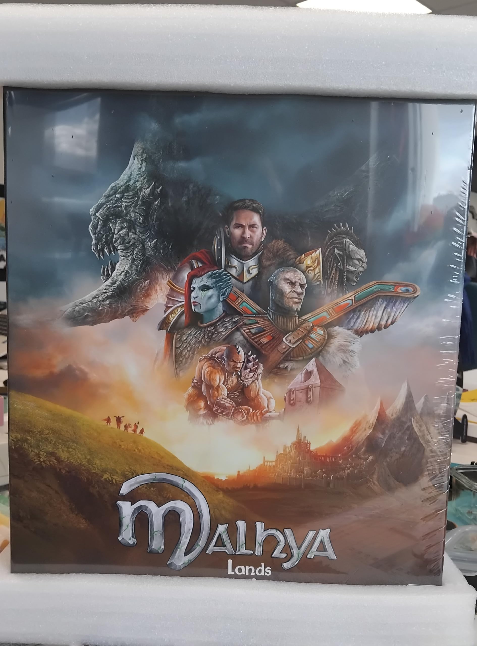 Malhya: Lands of Legends – Jeu de Société Coopératif Narratif | 1 à 5 Joueurs | Aventure Fantasy Épique | La Boîte de Jeu - Blackrock Games
