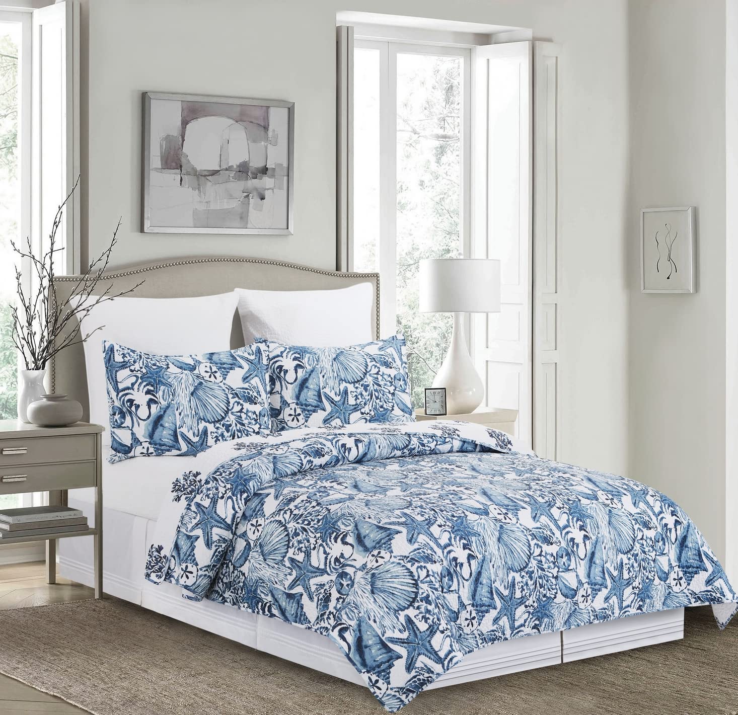 C&F Home Blue Coast Shells Queen Bedspread Full/Queen Blue