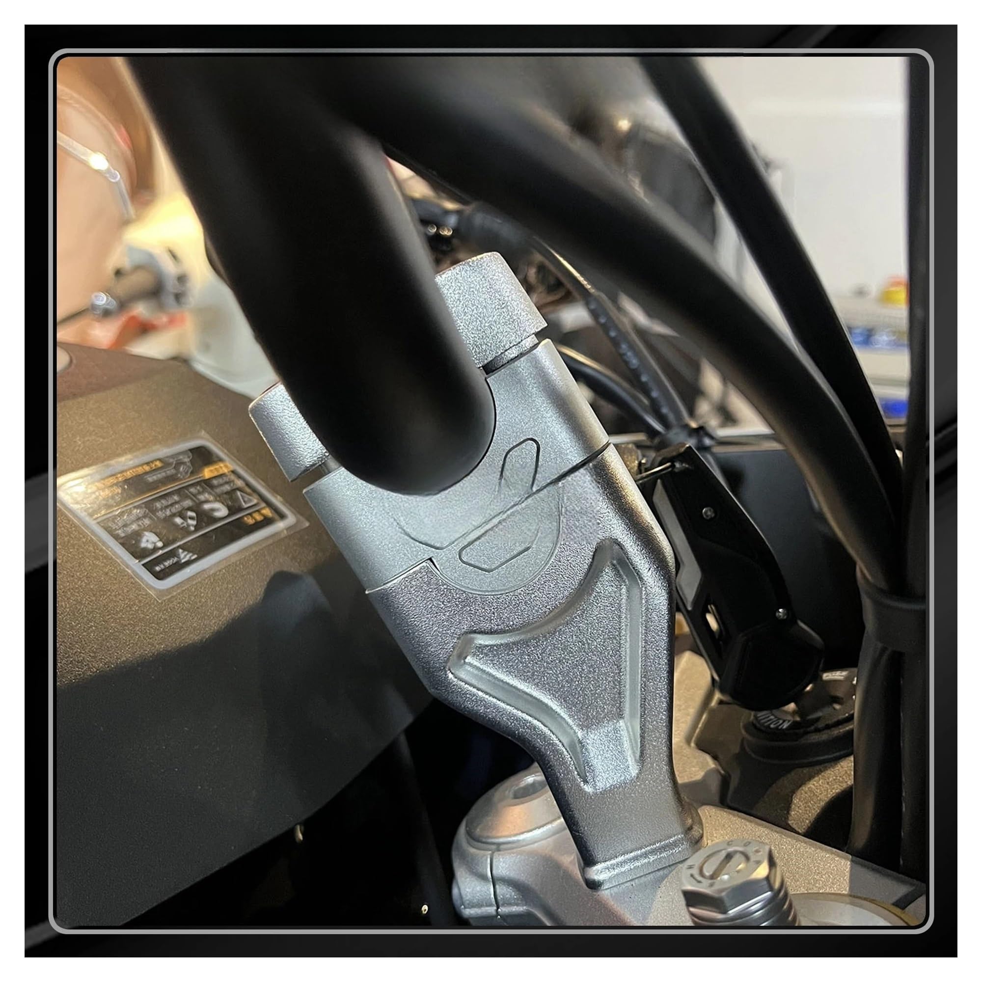 Riser manubrio Morsetto manubrio Per LONCIN Per VOGE 525DSX 525DS 525 DSX 525DSX Manubrio Riser Morsetto Alta Sollevatore Riser Accessori Moto