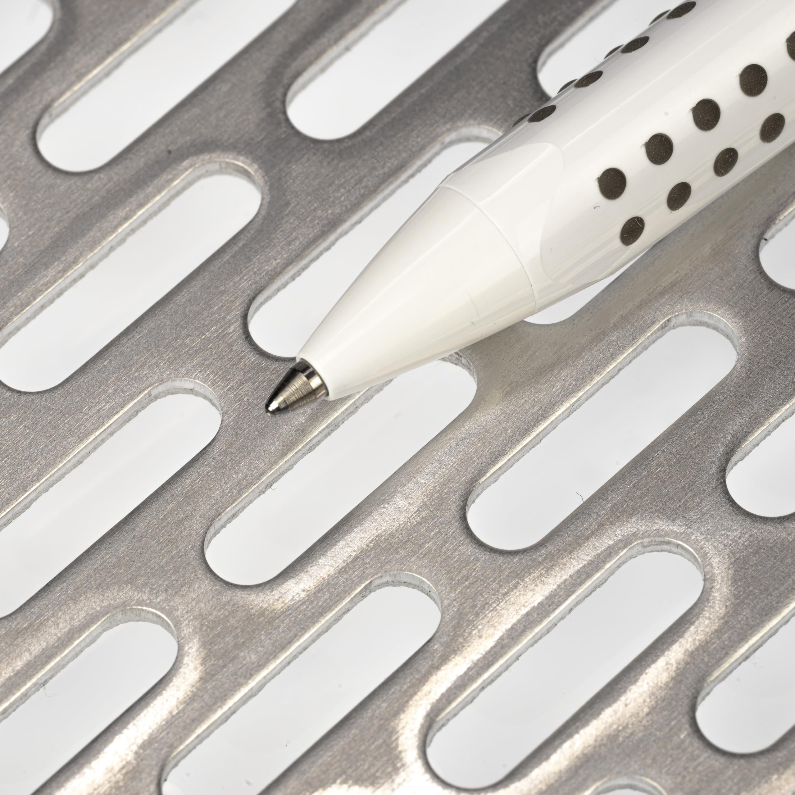 Aluminium Lochblech LV5x20 2mm dick (500 mm, 450 mm)