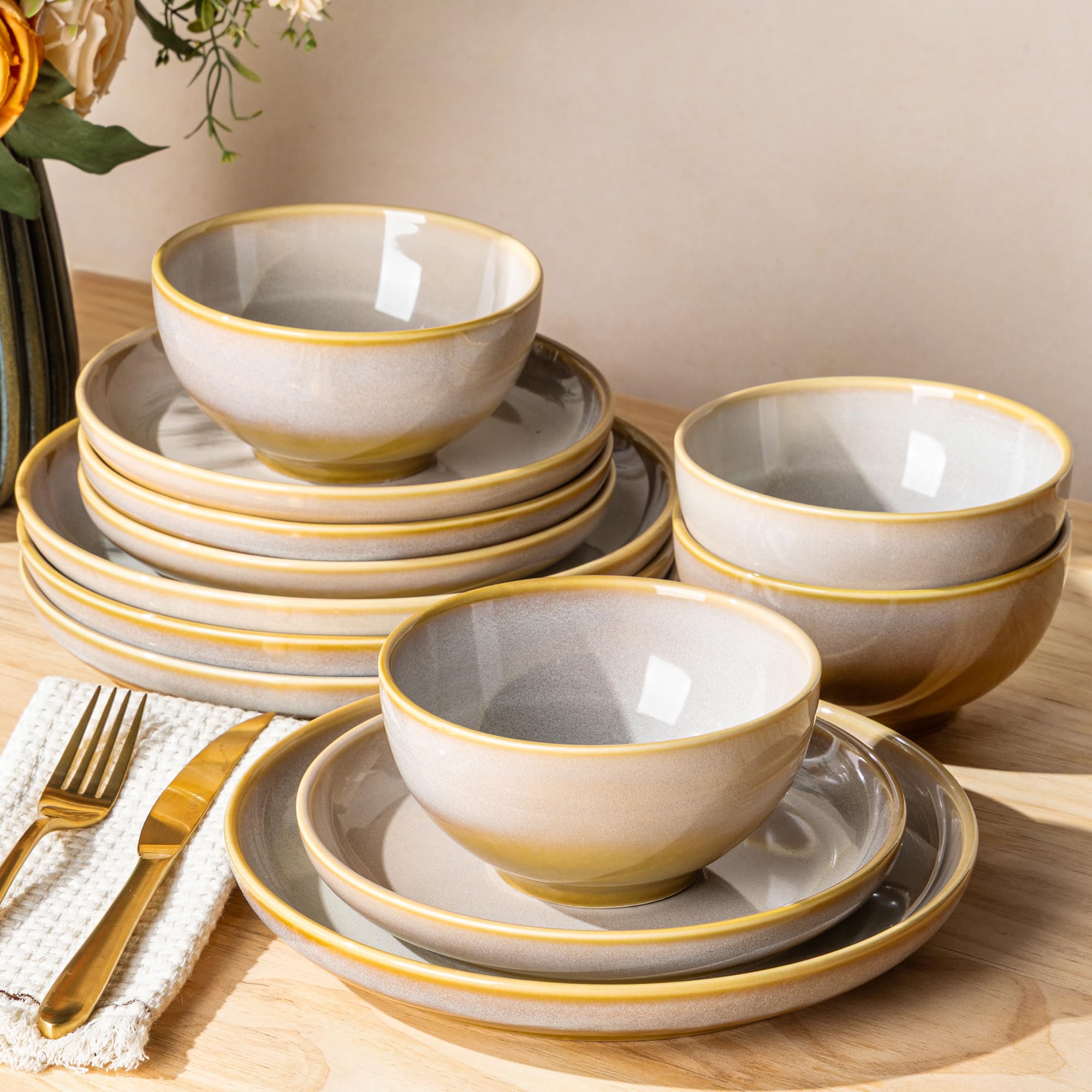 TheTerra Ceramic Dinnerware Set for 4, 12-Piece Plates and Bowls Set