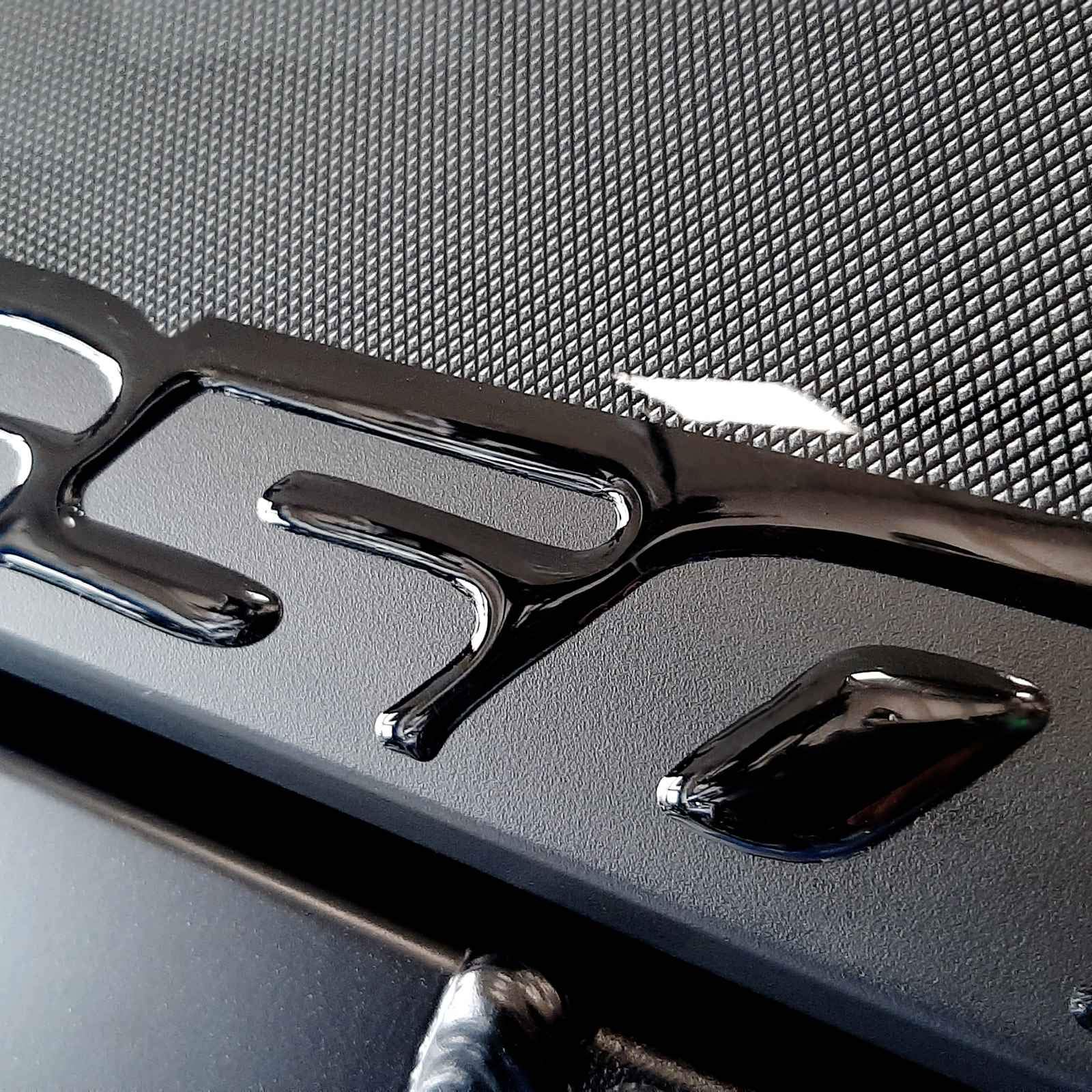 Resin Bike Adhesivos de Moto Compatibles con Suzuki V-Strom 650 XT ABS 2017 2021. Protecciones Laterales de Choques y Arañazos de Moto. Adhesivo 3D Resinado - Made in Italy