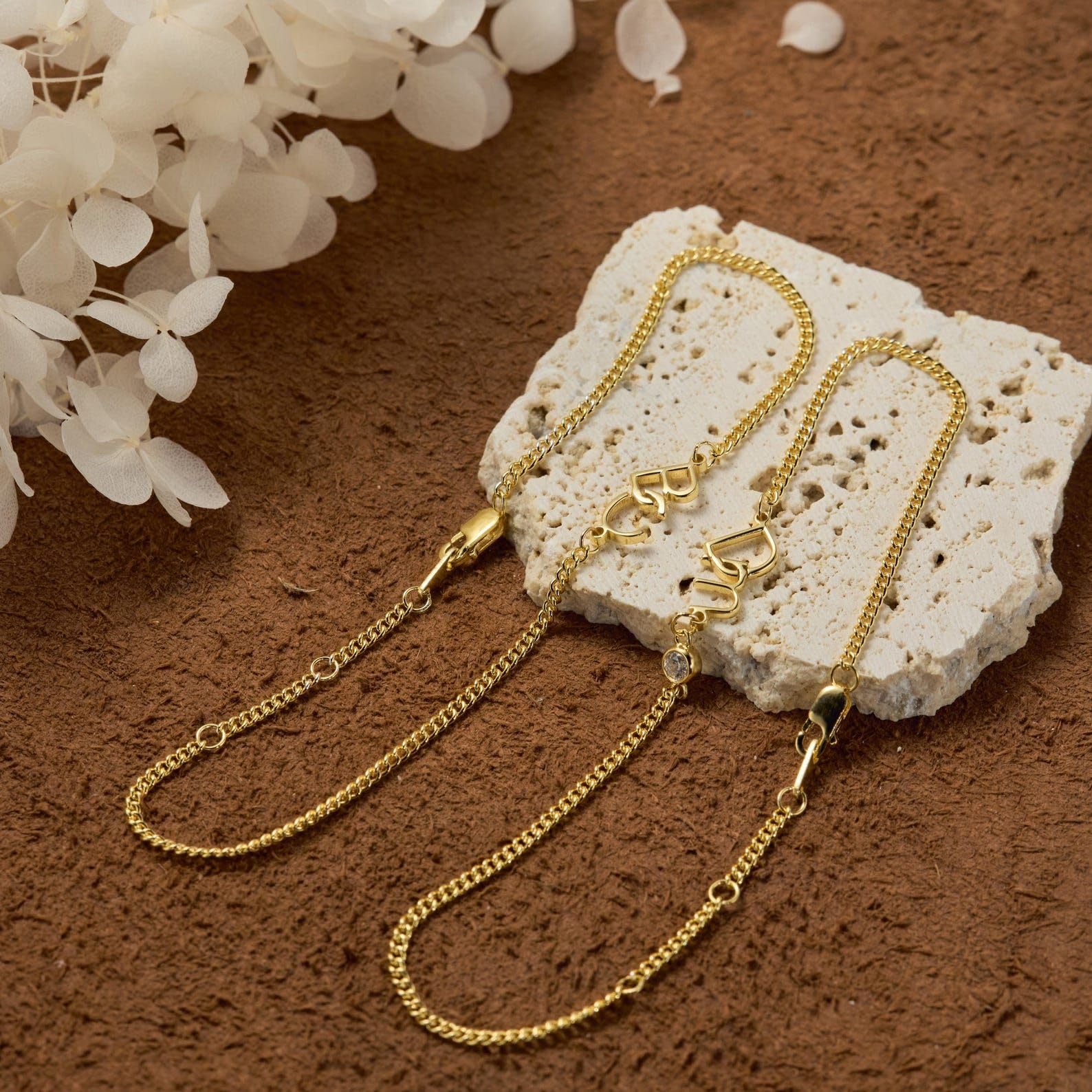 Personalizado Mejor Amigo Pulsera plata de ley 925 Dos Encanto Inicial con Cadena de eslabón cubano Nombre Personalizado Pulsera Amistad Joyería