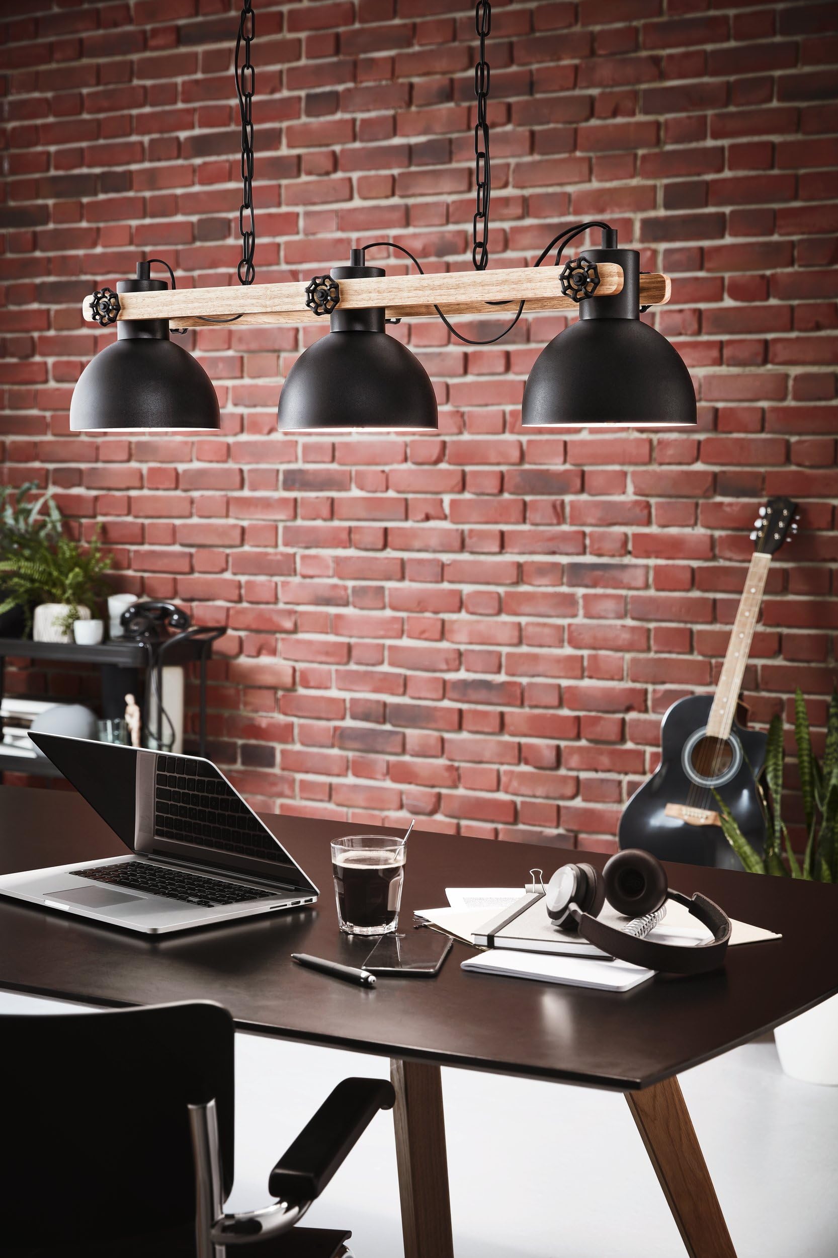 Eglo lampada a sospensione Lubenham, Lampada Vintage a tre dal design | industriale, lampadario retrò in acciaio e legno, nero, marrone, E27