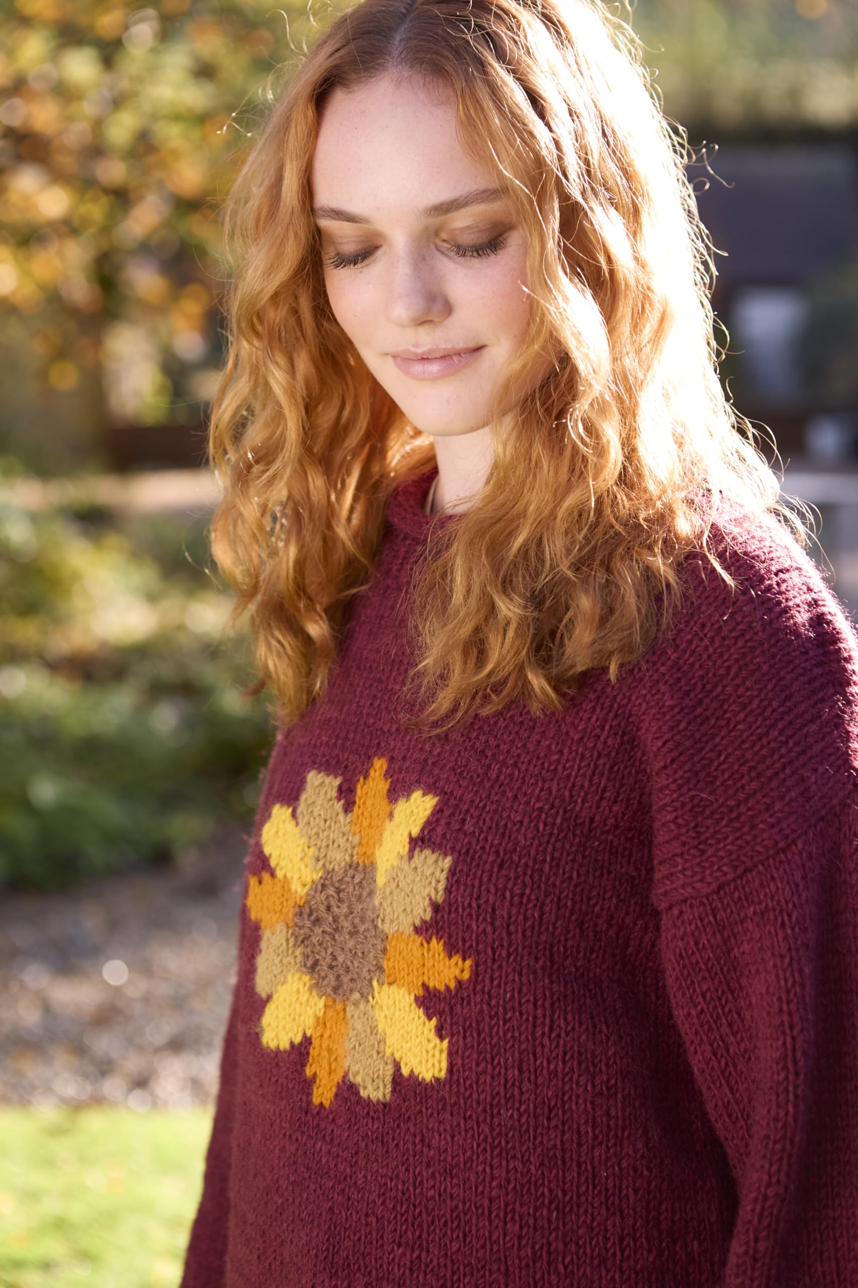 Pachamama Maglione da donna in lana lavorato a mano con motivo girasole corteccia bordeaux fatto a mano spesso caldo pullover maglione commercio equo e solid