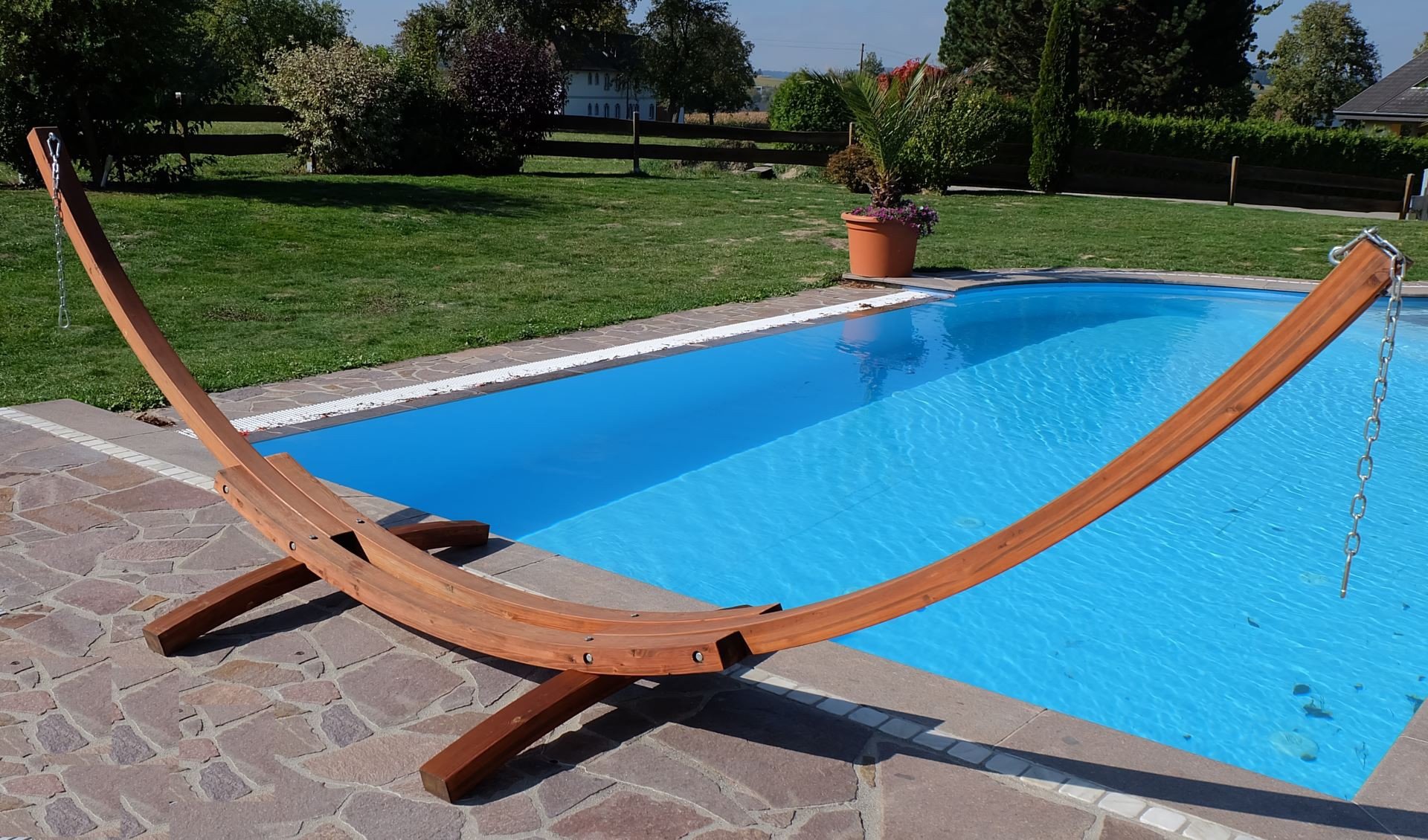 ALEOS. AS-S 410cm XXL Luxus Hängemattengestell Limited Edition Gestell aus Holz Lärche ohne Hängematte Edelstahl Ketten Karabiner und Schrauben