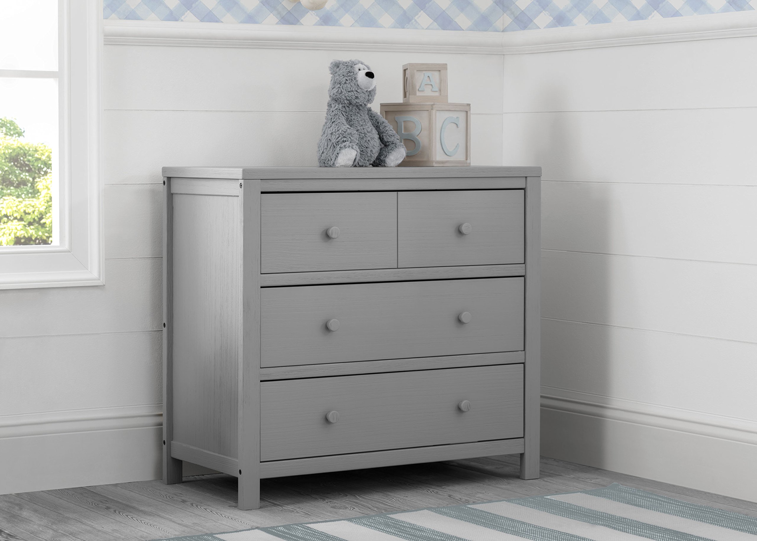 Amazon.com : Delta Children Farmhouse 3 Drawer Dresser, Rustic Haze Grey :  Baby