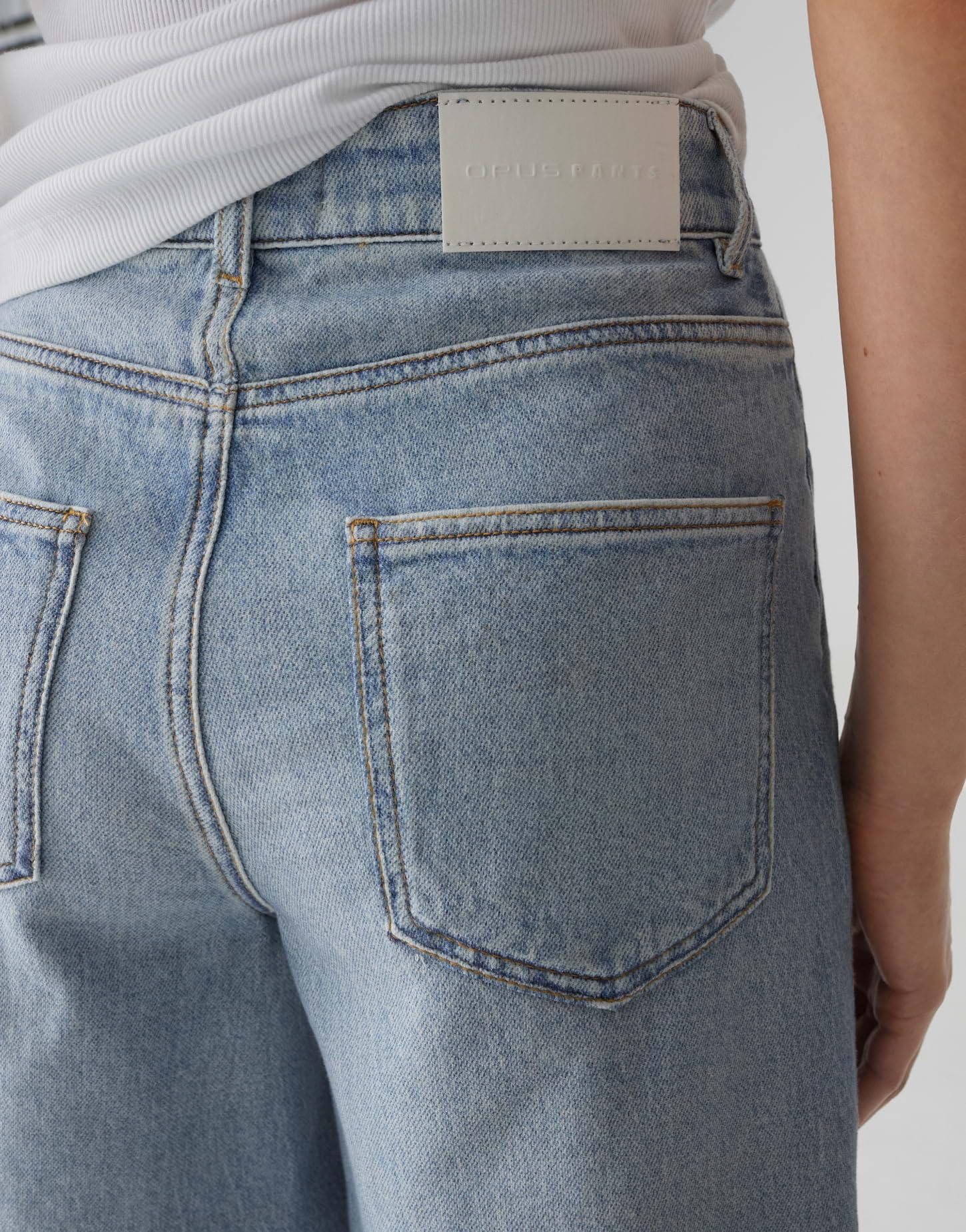 OPUS PANTS Damen Shorts | CYDRA Cruise Sweat Short in authentischem Denim Look