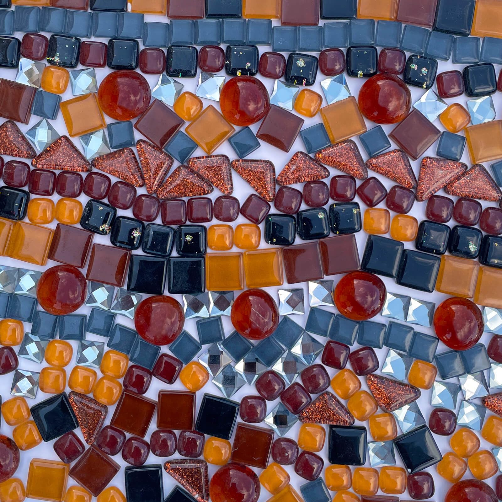 LITMIND 1.1LB Coffee Blend Irregular Crystal Glass Mosaic Tiles for Crafts - Perfect for Mosaic Art Projects, Puzzles, and Home Décor