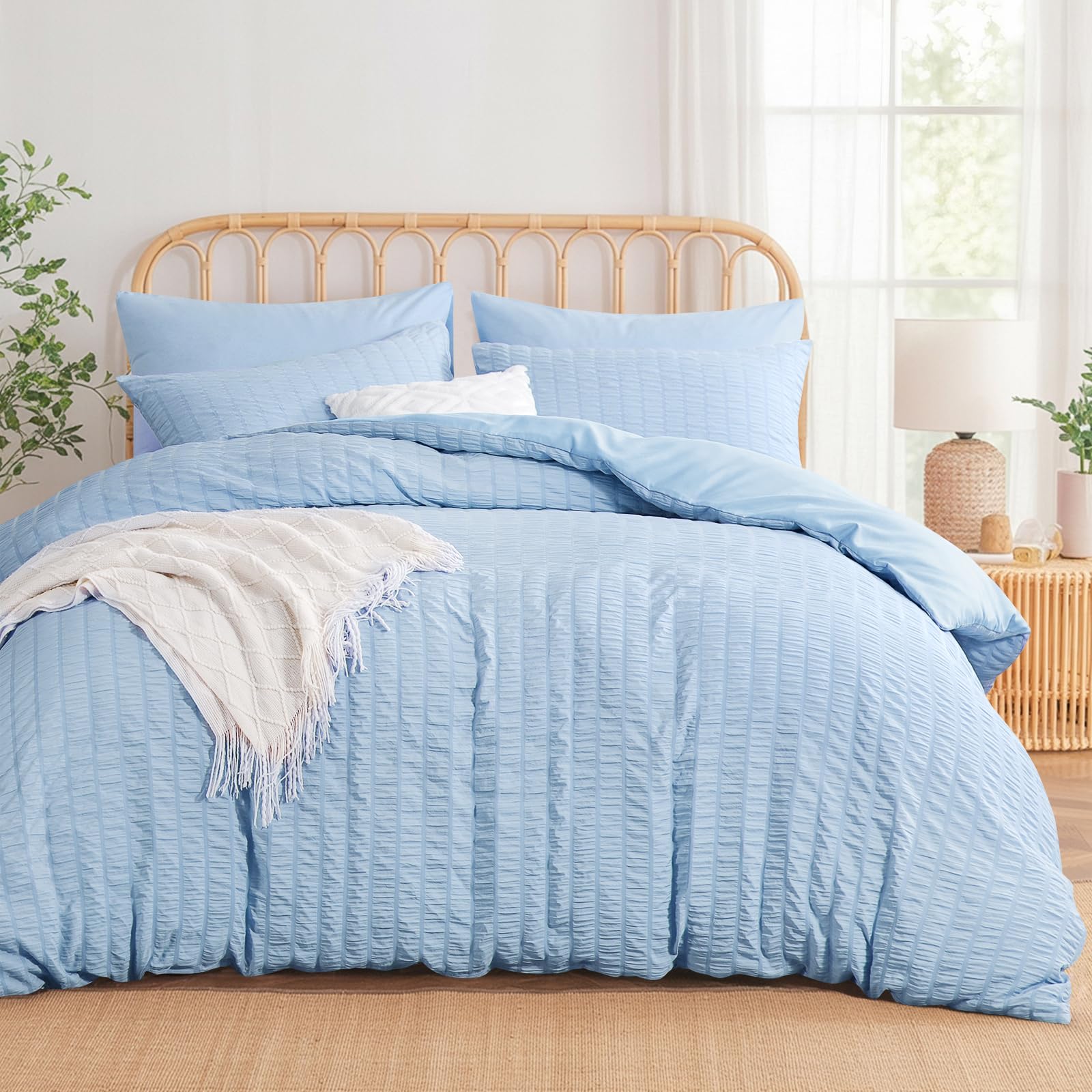 Aisbo Super King Size Duvet Cover Sets Light Blue Seersucker Bedding Set with 2 Pillowcases, Soft Breathable Textured Puckering Bed Quilt Cover Set with Zipper (260×220cm) 3pcs