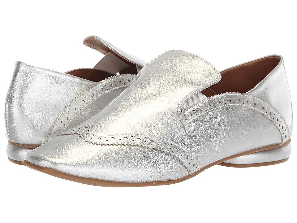 

Sbicca Pennyworth (Silver) Women's Slip on Shoes