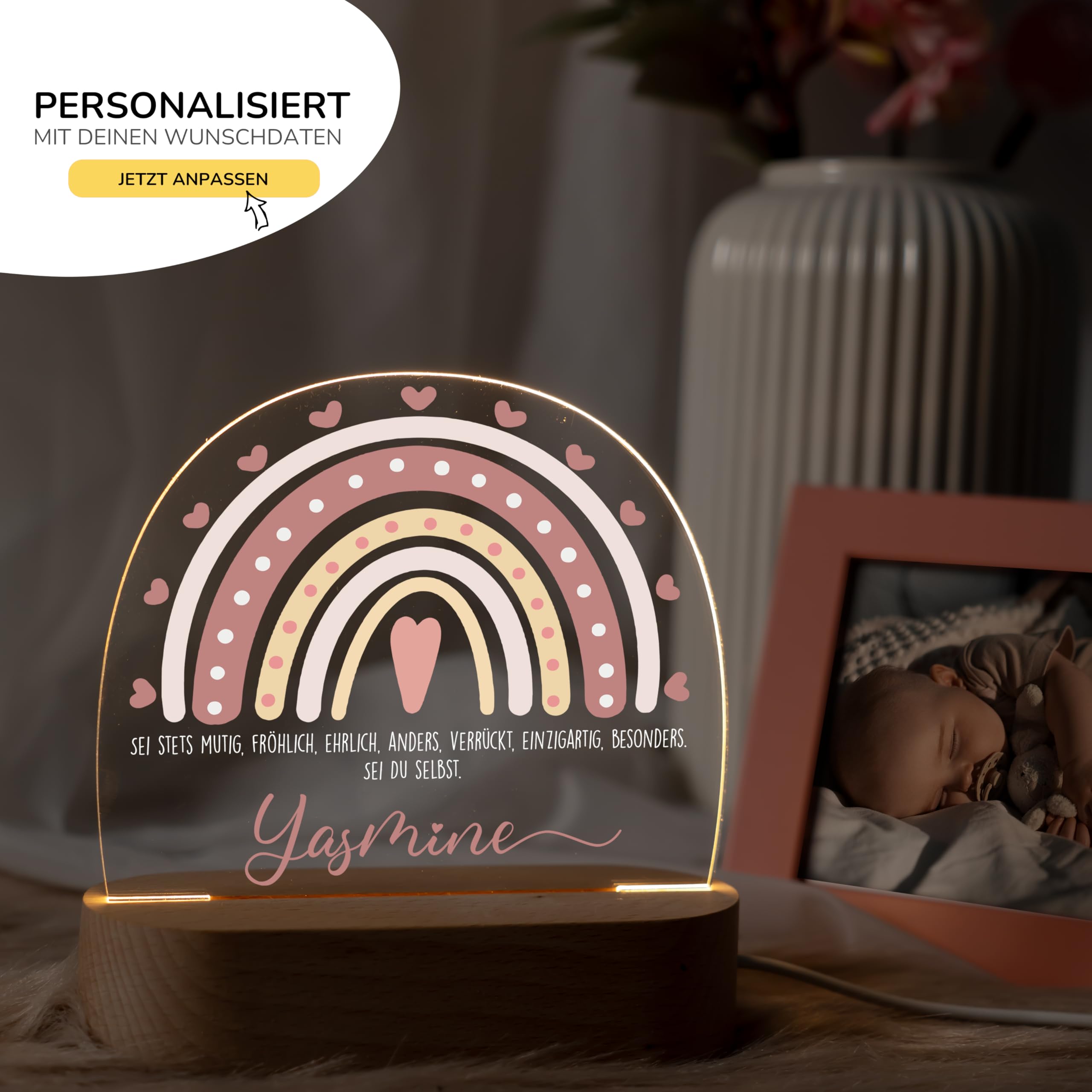 Kidsmood Nachtlicht Baby Holz - Personalisierte Nachttischlampe Kinder mit Namen, LED dimmbar, GREENGUARD - Stilllicht & Babyzimmer Deko, Geschenk Geburt, Taufe Mädchen Jungen [Rosa Regenbogen]