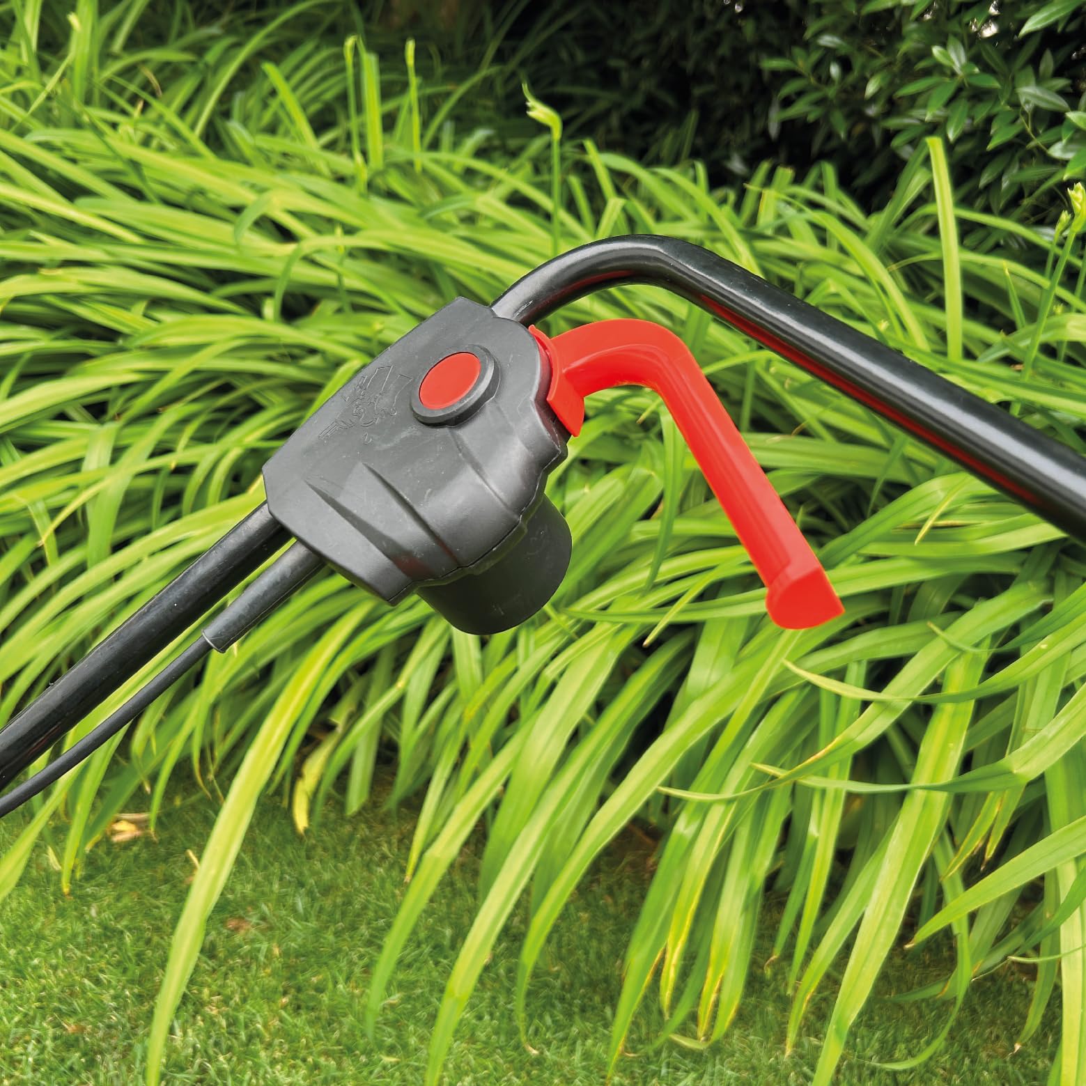 Valex TE1501 Tagliaerba Elettrico 1500W, Taglio Ø35/36 cm, 5 Altezze Centralizzate (20-70 mm), Cesto Raccolta 50L, Lama in Acciaio
