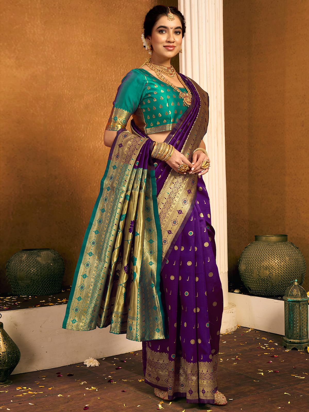 Satrani Women's Silk Paithani Jacquard Saree With Unstitched Blouse Piece (4048S6337N_Dark Purple & Teal Green)