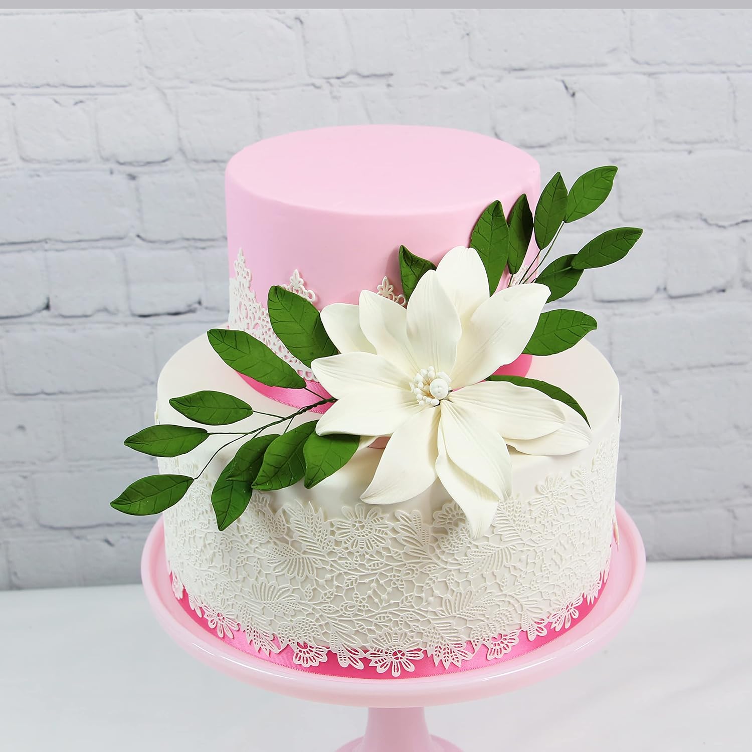 Global Sugar Art Tranquil Water Sugar Cake Flowers, White 3 Count by Chef Alan Tetreault