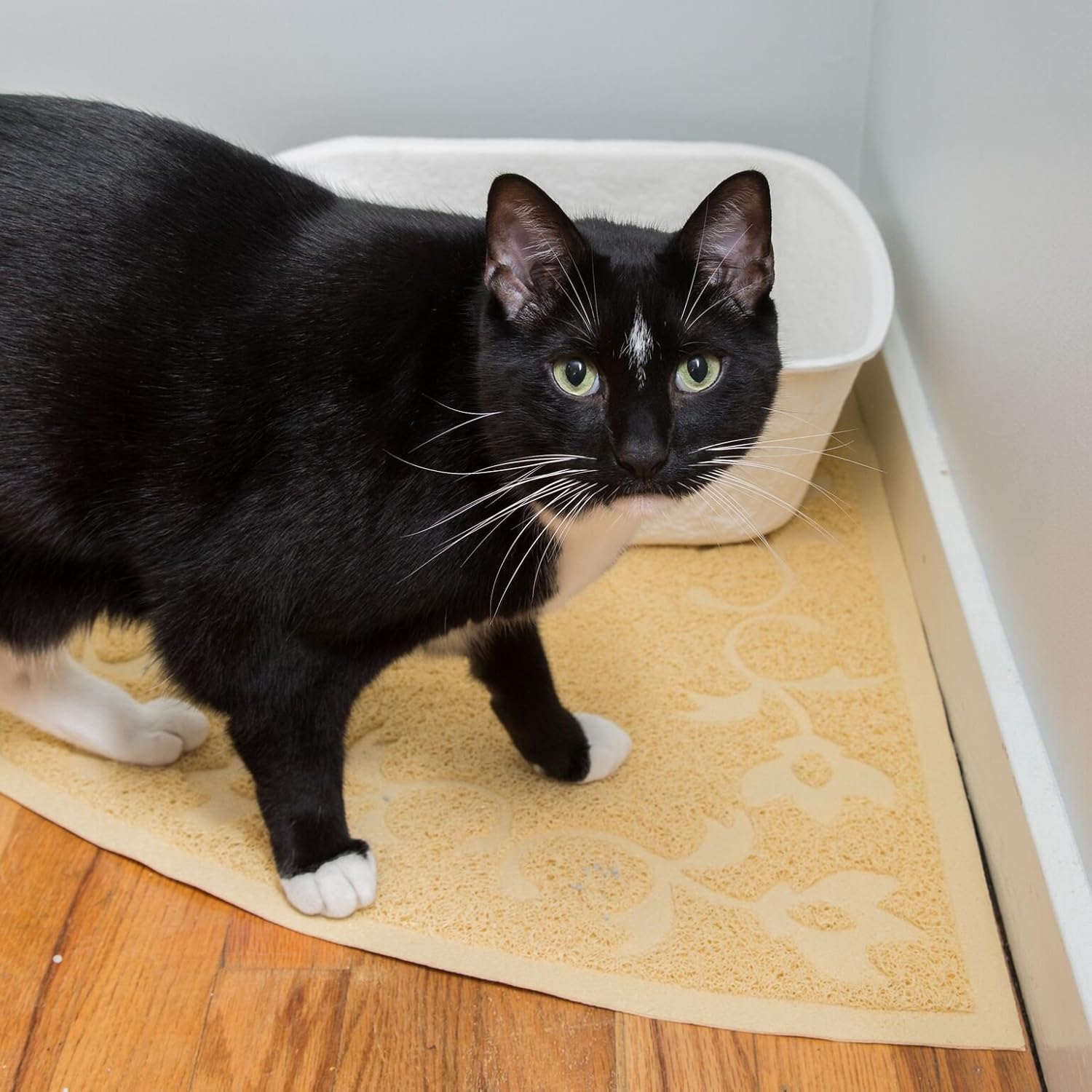 JUMBO CORNER Litter Mat 30" x 30" Cat Litter Mat, Traps Messes, Easy Clean, Durable, Non Toxic Trapper Rug - Litter Box Mat, Cat Mat, Kitty Litter Mat