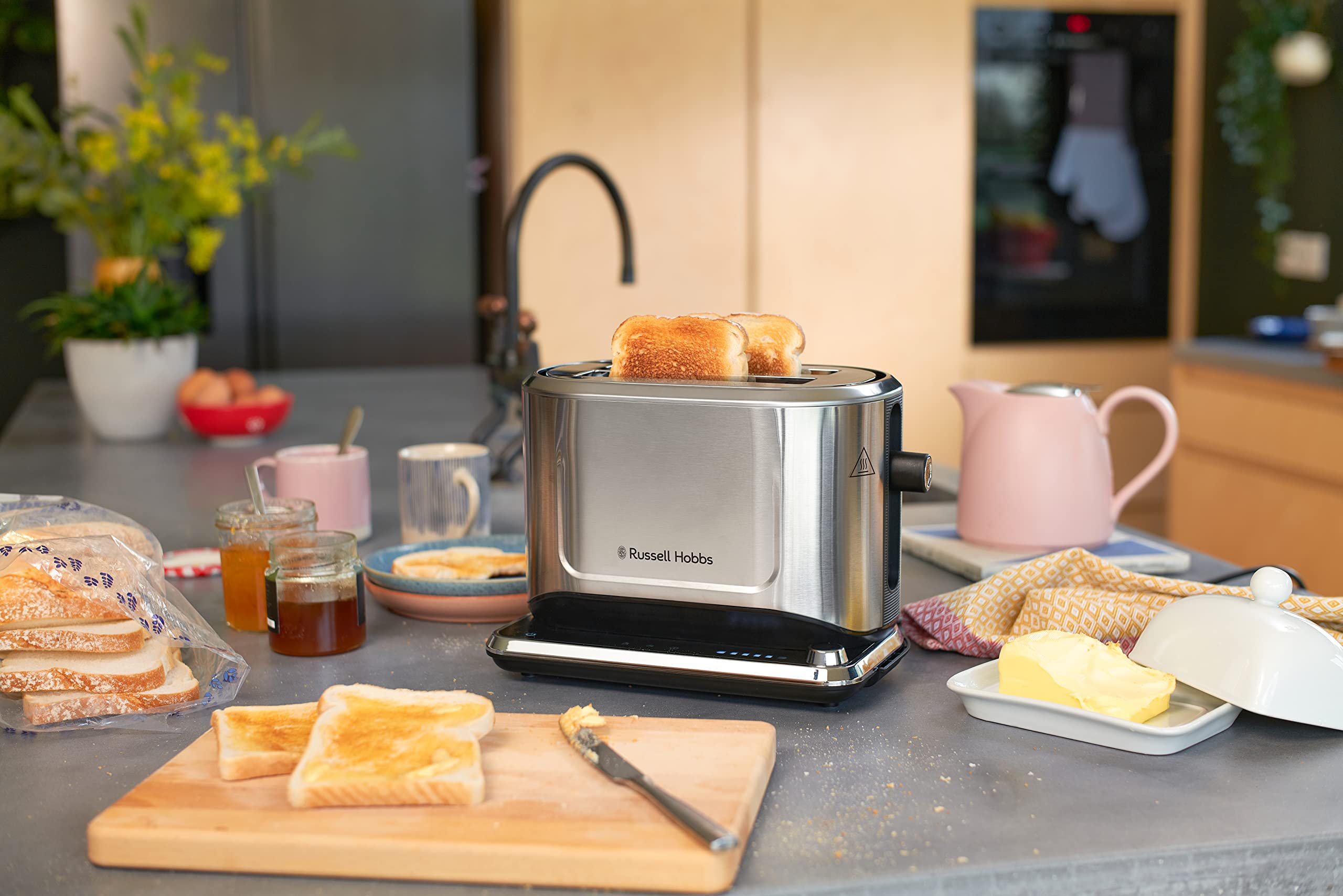 Russell Hobbs Tostapane - 2 fette - Grado di doratura perfetto; Ogni tipo di pane; Automaticoutomatico; Acciaio Inox; Superficie di controllo touch digitale, slot extra larghi, Attentiv 26210-56