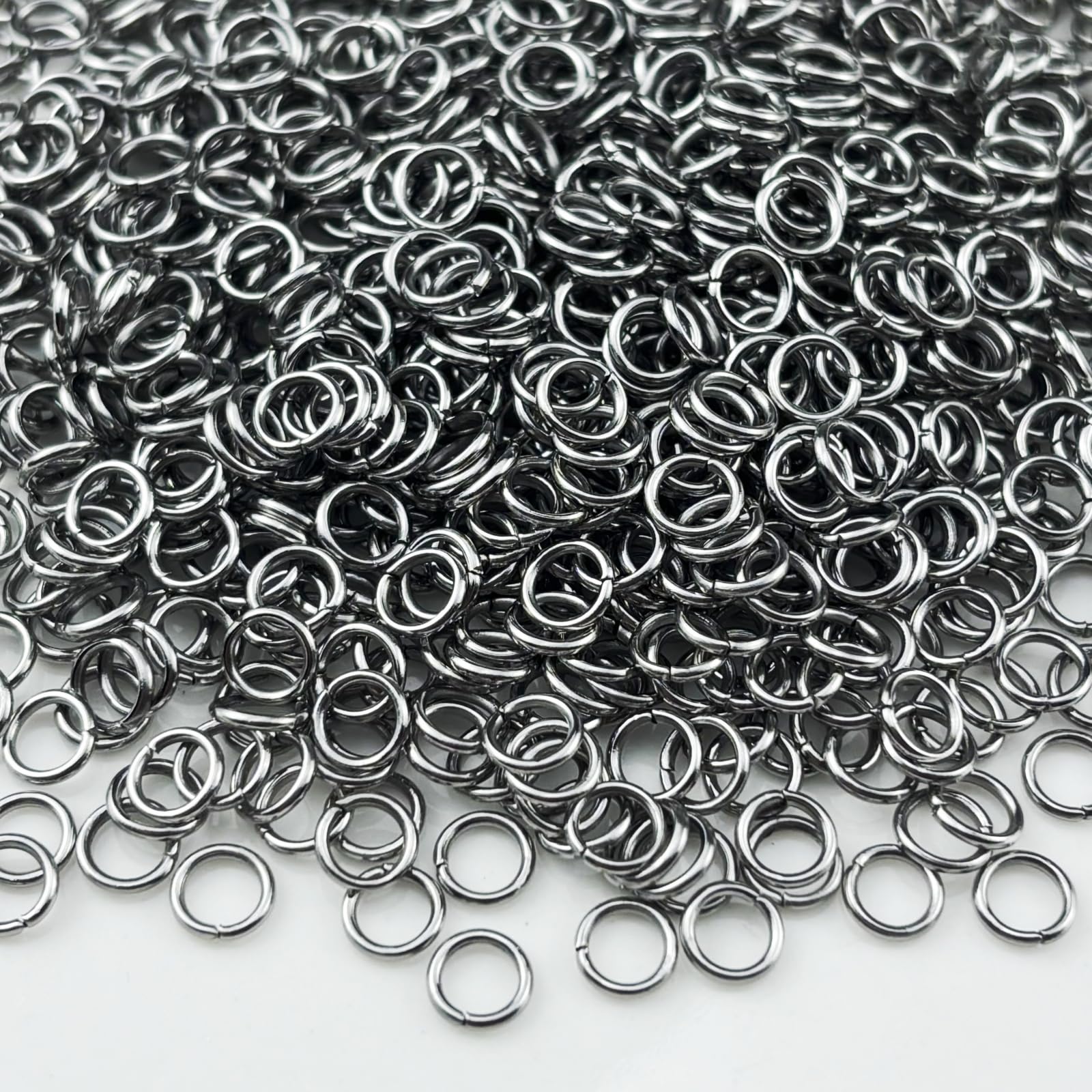 1000pcs 5mm Stainless Steel Jump Rings Connector Rings for DIY Craft Jewelry Making Necklaces Bracelet Earrings Keychains