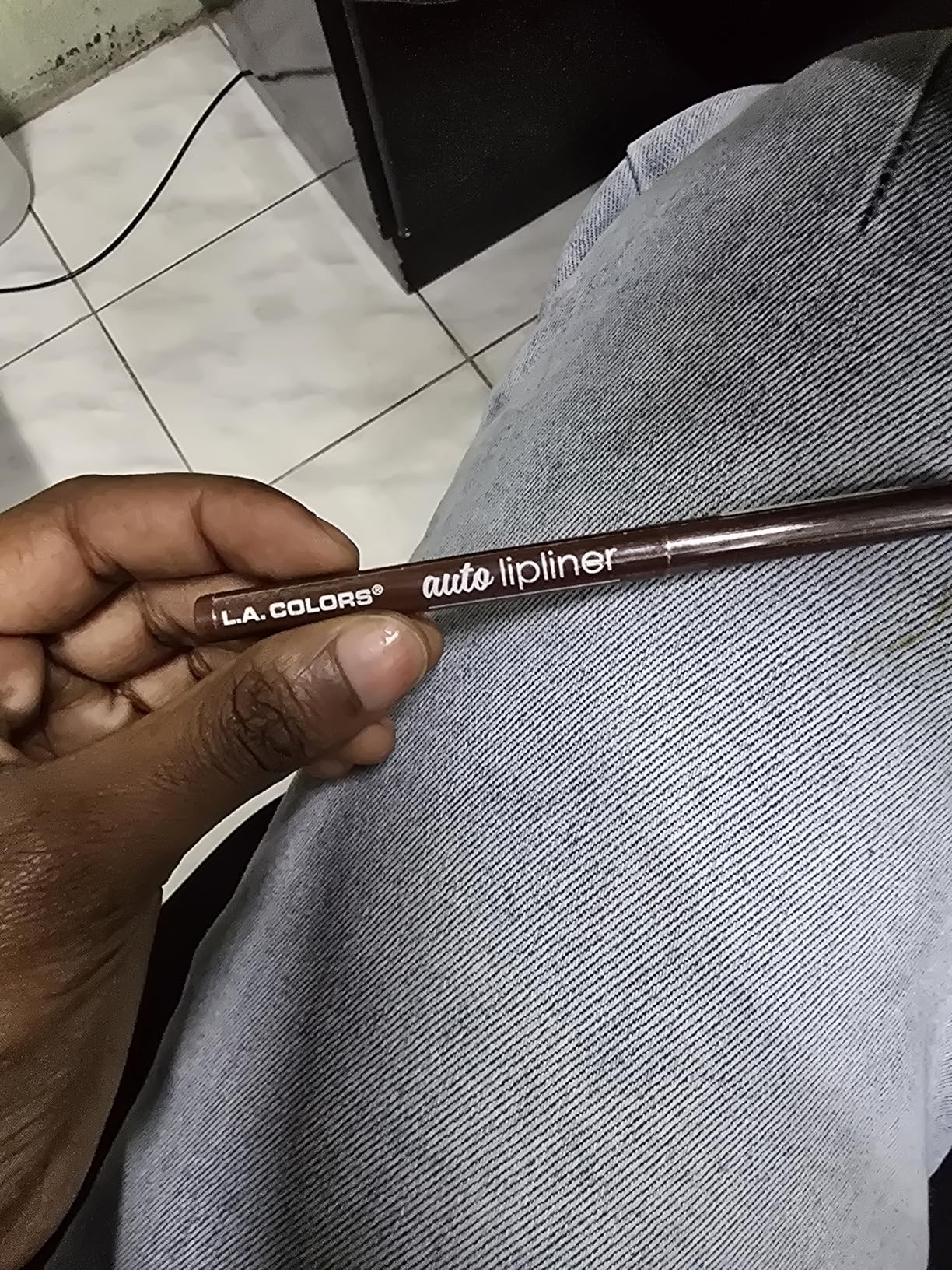L.A. COLORS Auto Lip Pencil, Rose Brown CAL566A count