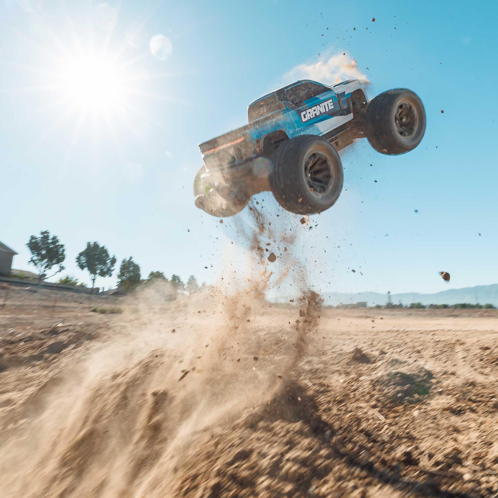 ARRMA Granite 223S BLX 1:10 4x4 RC zdalnie sterowany Offroad Monster Truck RTR, silnik bezszczotkowy, DSC, bez akumulatora i ładowarki, niebieski