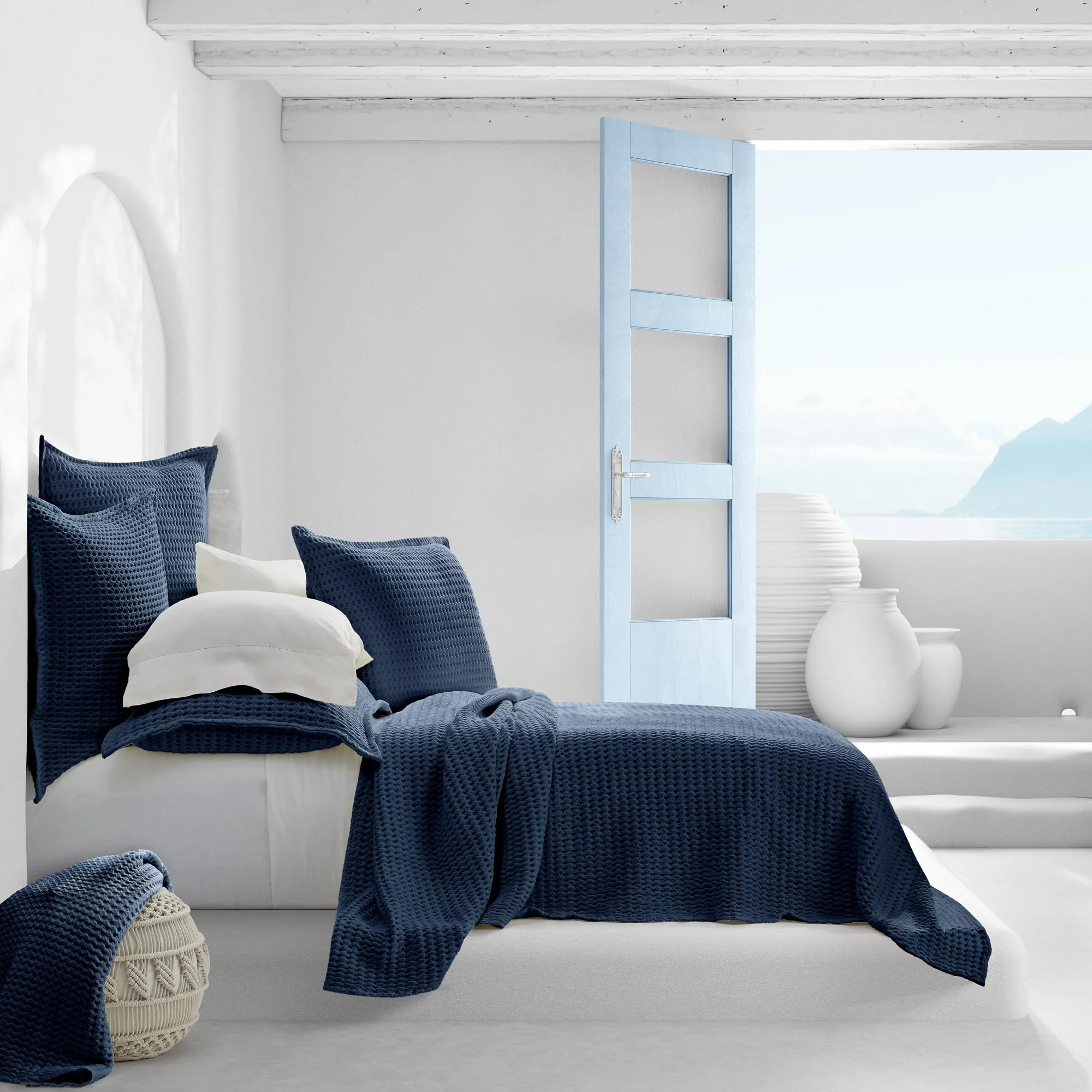 Five Queens Court Pine Beach Full/Queen Coverlet, Indigo, 90X90