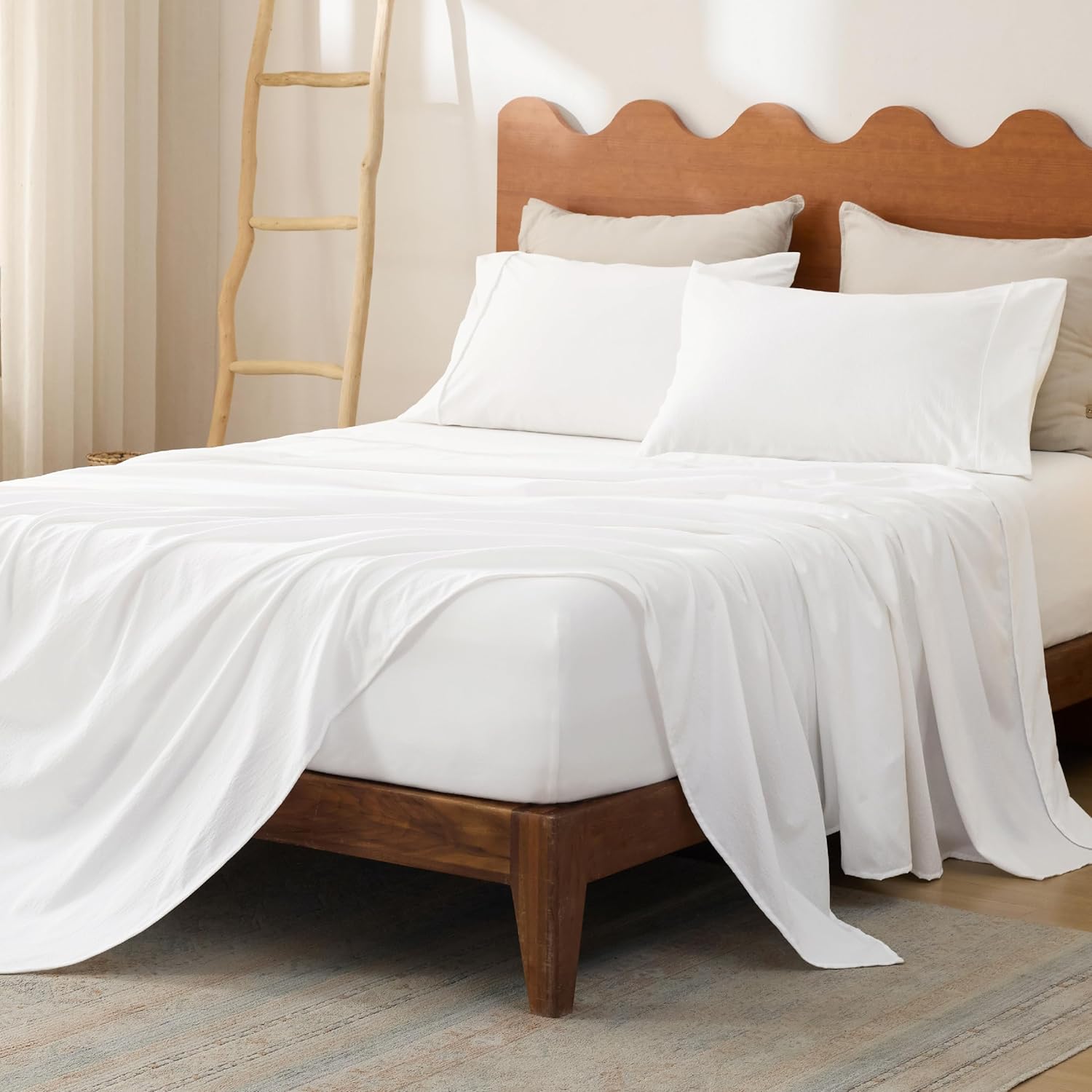 Bedsure Queen Sheets Set - Fits Mattresses Up to 16" Deep - 4 Piece Breathable Bed Sheets, Imitation Cotton Textured Jacquard Bedding Sheet Set, Bedsheet & Pillowcases for Kids,Women,Men,White