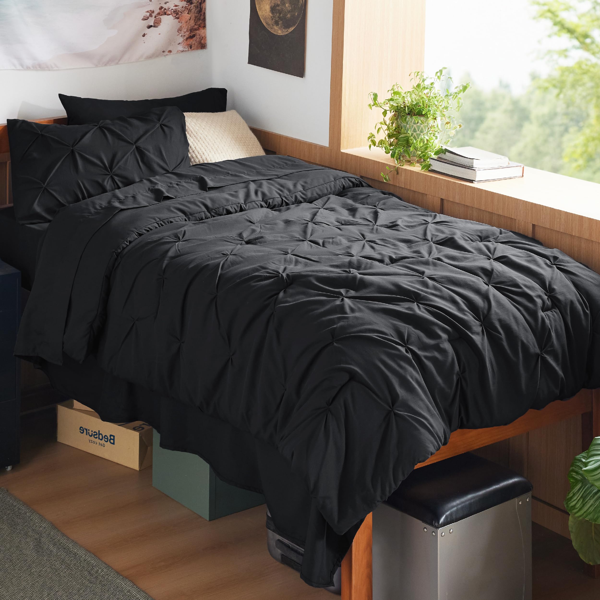 Bedsure Twin XL Comforter Set Black