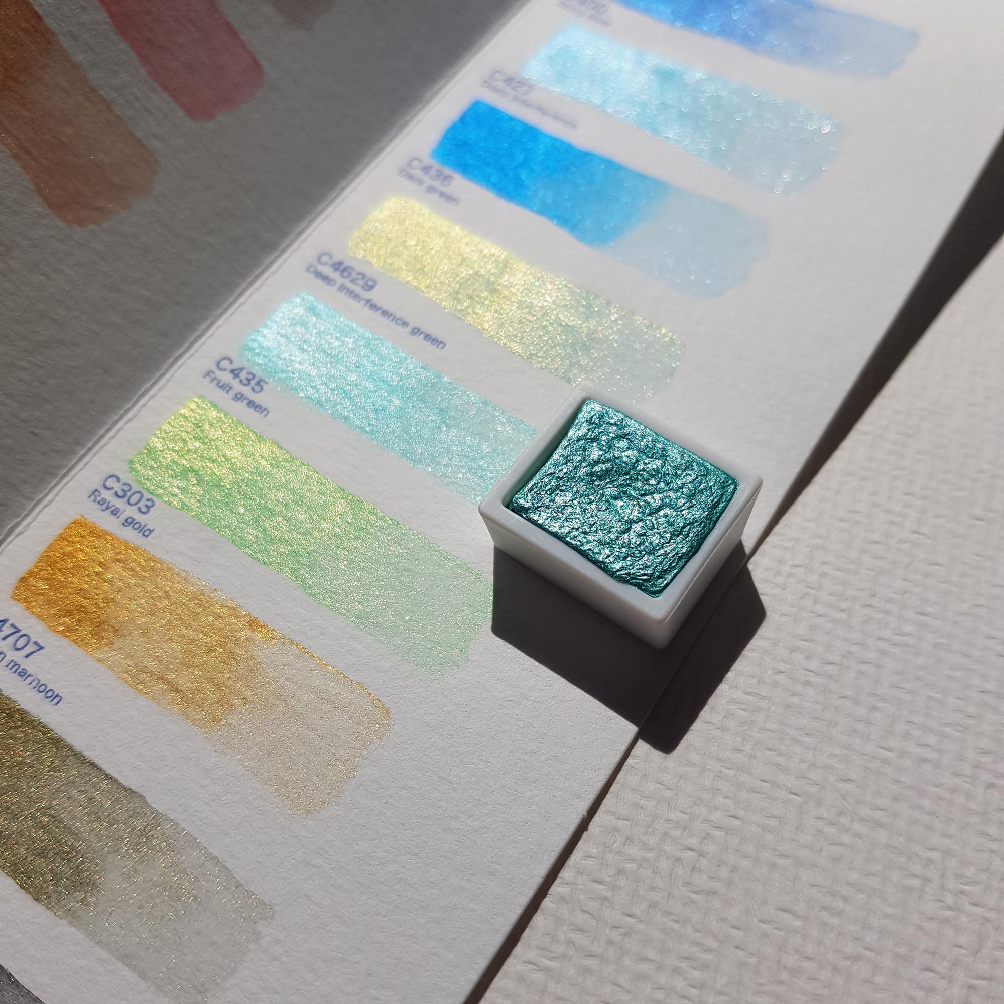 Set de Peinture Aquarelle Métallique, 24 Couleurs dans Mallette Portable avec Palette