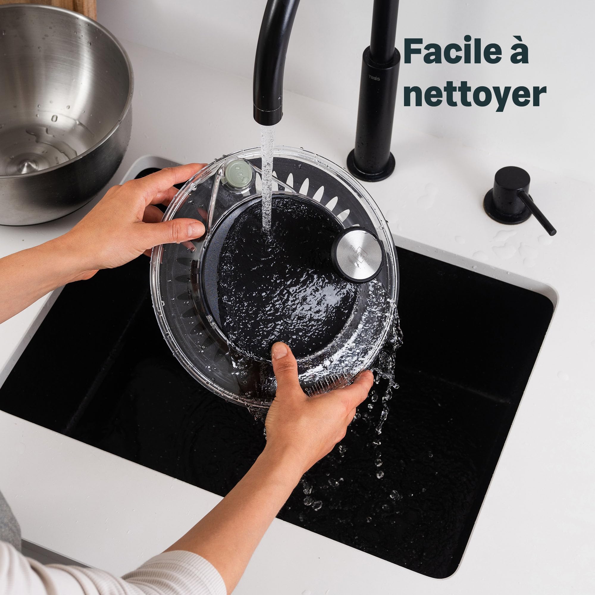 SILBERTHAL Essoreuse à Salade en Acier Inoxydable avec Couvercle de 4,5 l et Fond antidérapant – Spinner à Salade avec manivelle et Bouton d'arrêt – sans BPA et Passe au Lave-Vaisselle