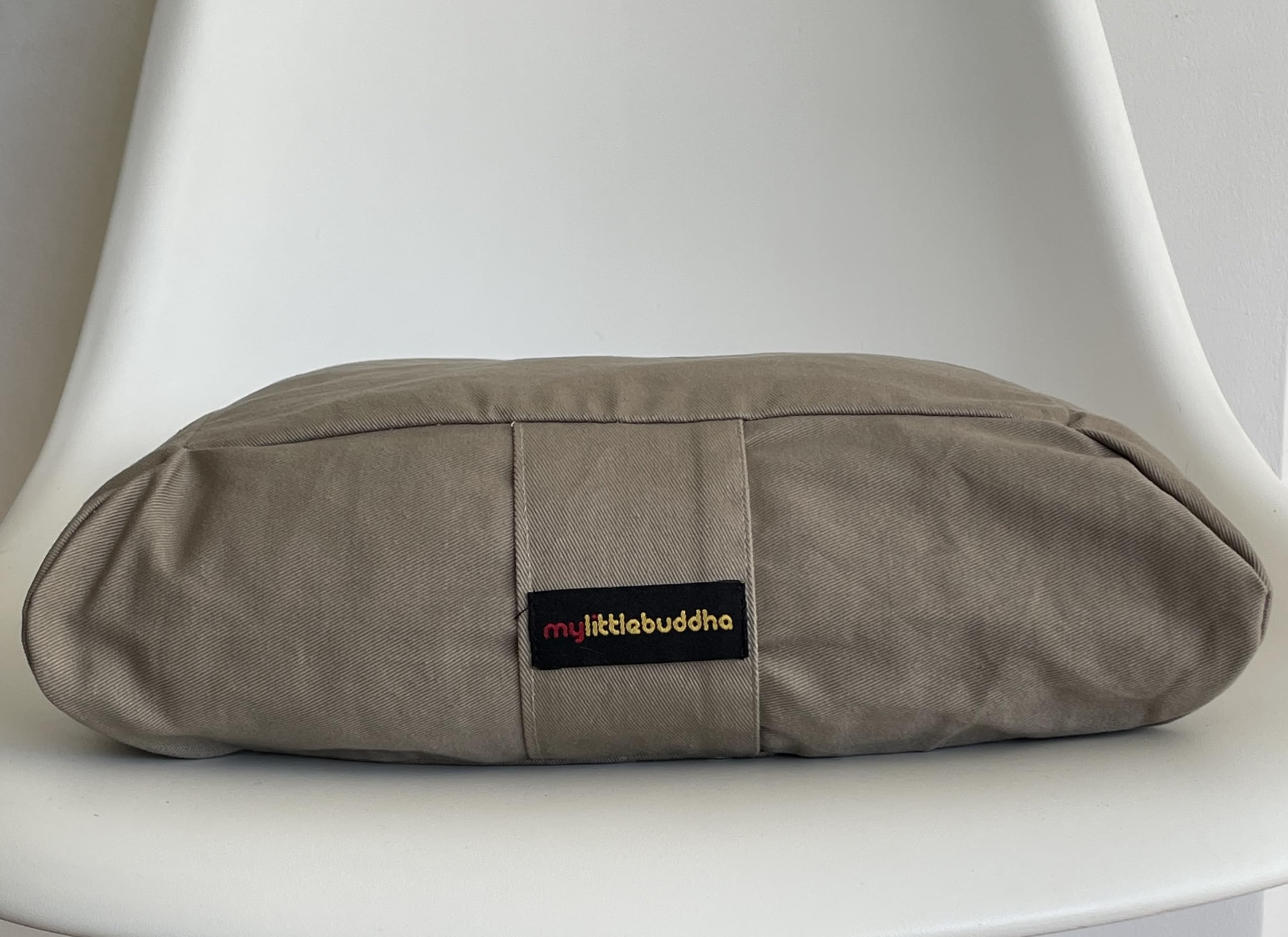 Elevate family meals with the My Little Buddha organic cotton booster seat. This premium, sustainable seat supports growing bodies & cultivates mindfulness. Available in calming, nature-inspired hues.