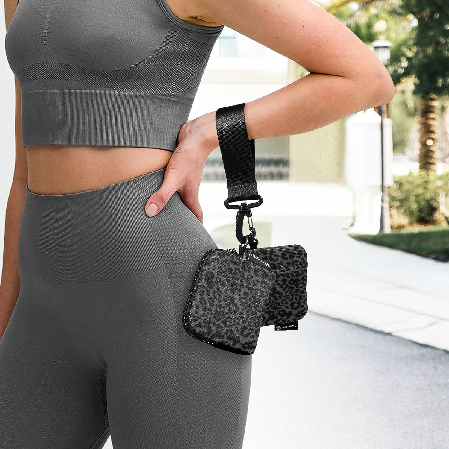 senya Zip Around Dual Pouch Keychain Wristlet Wallet Black-white Leopard Print Portable Detachable Coin Purse Pouch for Women - Image 6