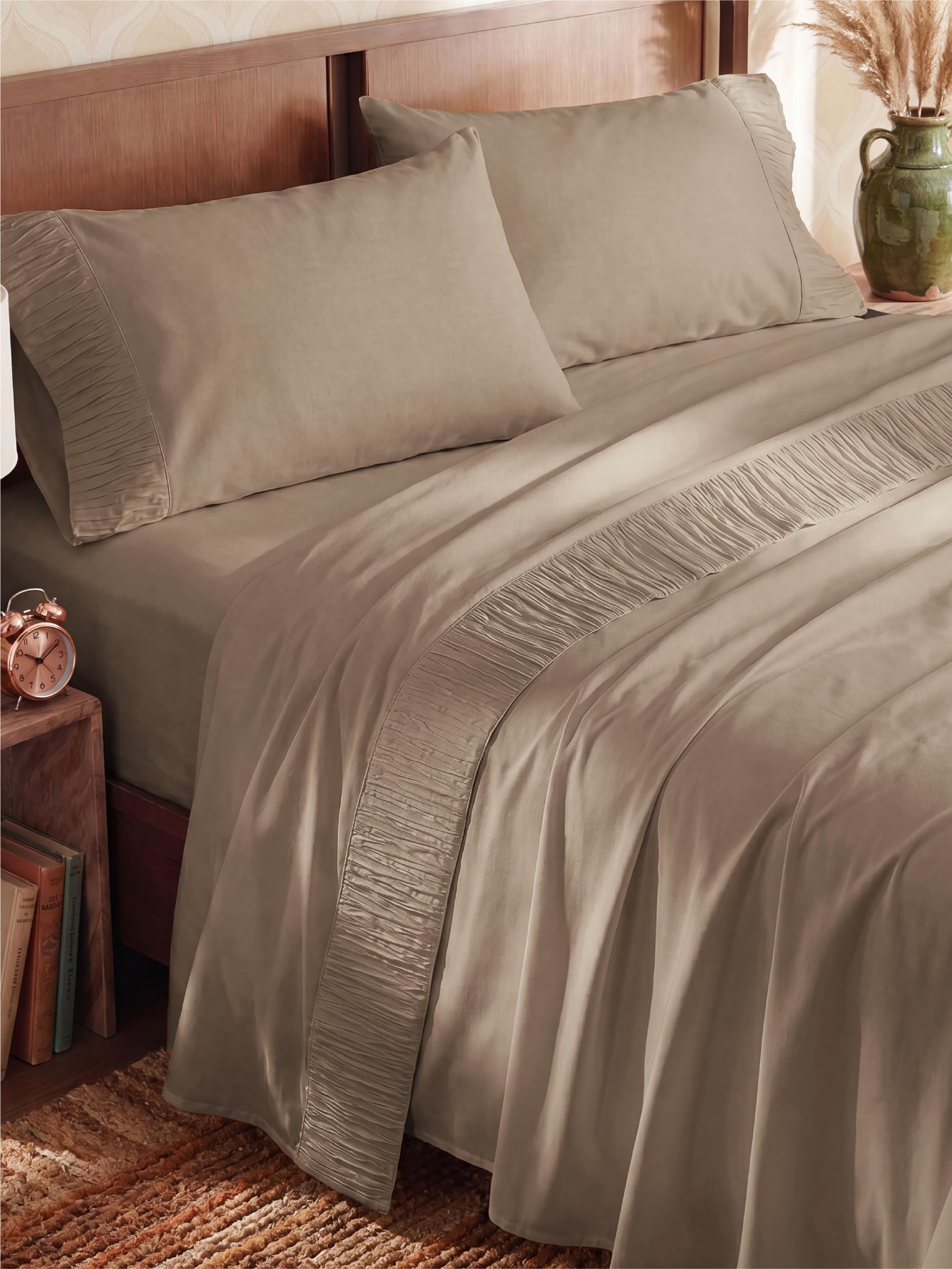 Photo 1 of Bedsure California King Sheet Set - 4 Pieces