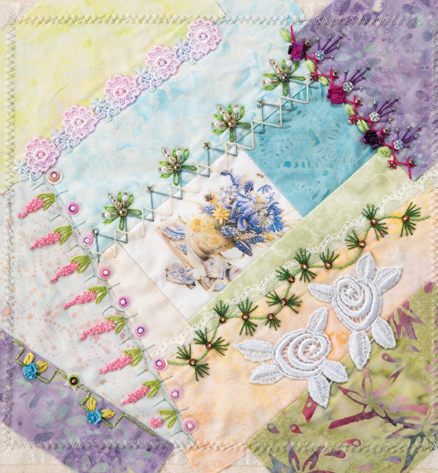 More Stunning Stitches for Crazy Quilts: 350 Embroidered Seam Designs; 33 Shape Template Designs for Perfect Placement