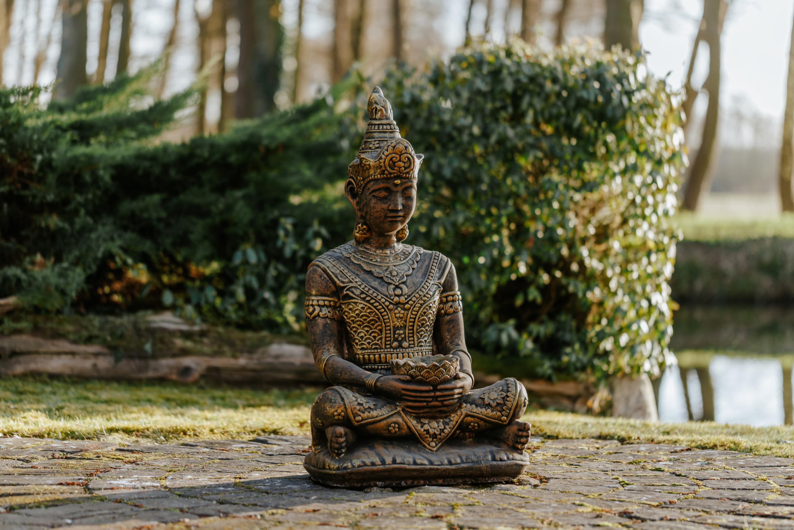 gartendekoparadies.de Statue de Bouddha thaïlandais en pierre moulée résistante au gel, hauteur 80 cm, 75 kg, pour extérieur (doré)