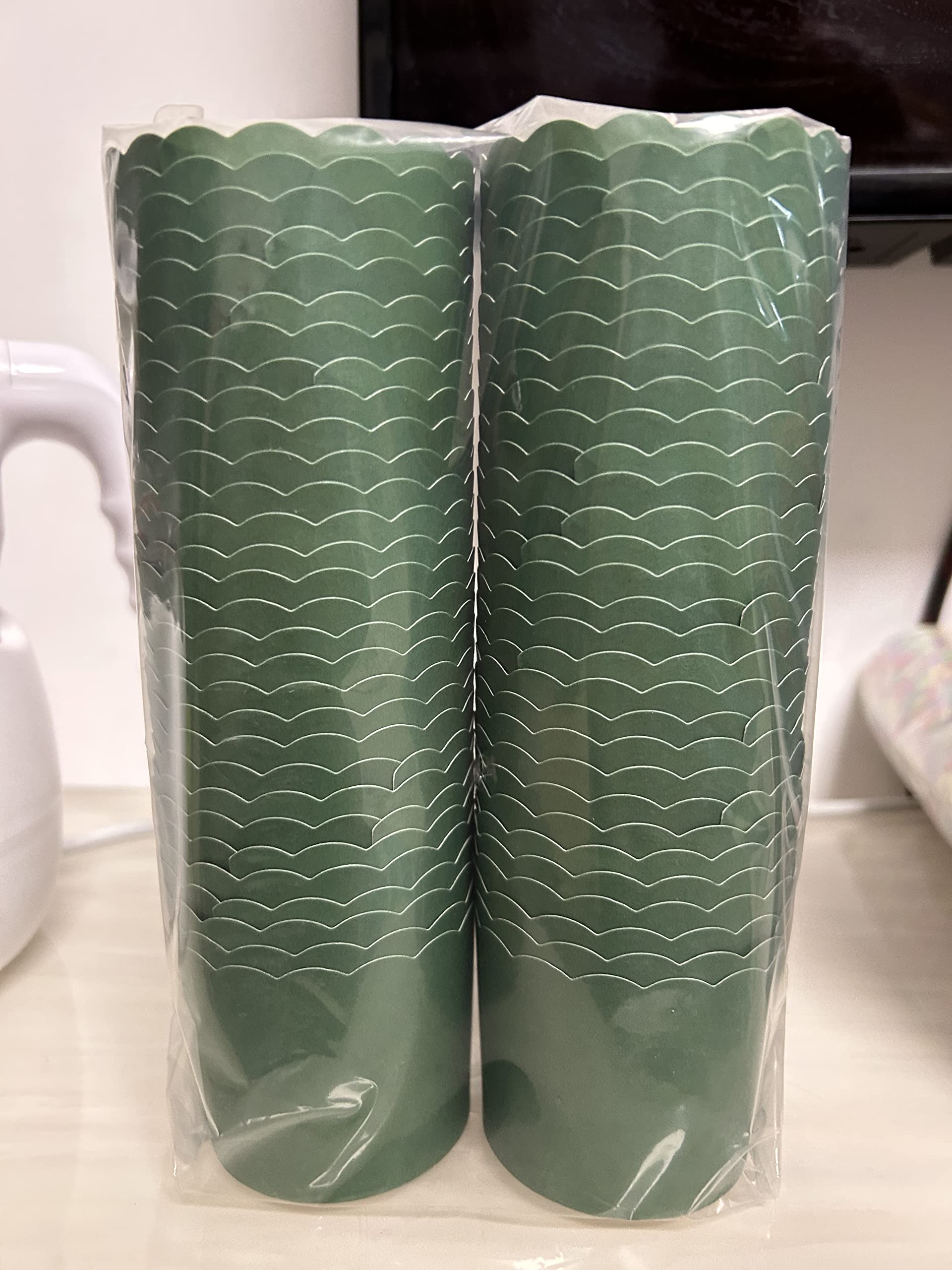 Paper Baking Cups 60-Pack Large Greaseproof Baking Cups Cupcake Muffin Cases Disposable Cupcake Wrappers For Birthday Baby Shower And Party Decorations-Dark Green