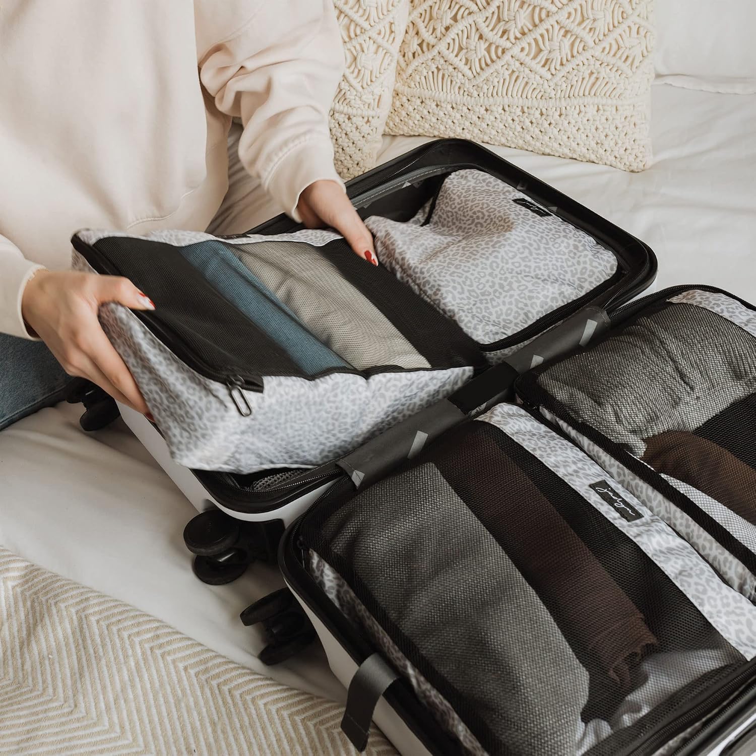 Jadyn Packing Cubes for Travel, 6-Piece Large Packing Cube Organizer Set for Suitcase, Duffel Bag, Luggage, Multiple Sizes Travel Essentials (Desert Leopard)