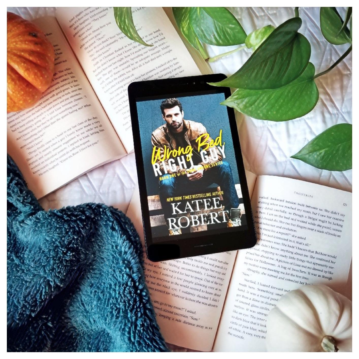 Wrong Bed, Right Guy (A Come Undone) Robert, Katee 9781620612927