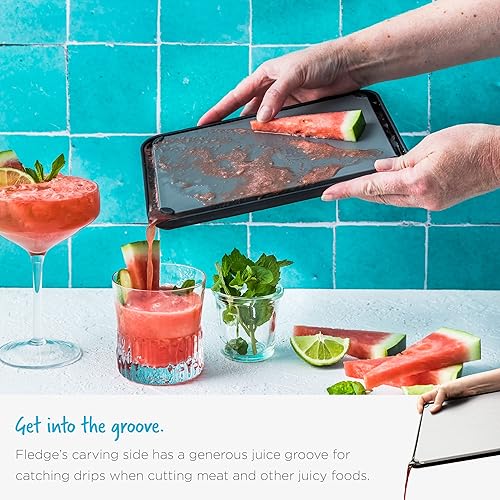 Miniatura 8 de Dreamfarm Fledge - Juego de tablas de cortar duraderas de doble cara con bordes de silicona abatibles antideslizantes que atrapan jugos, paquete de