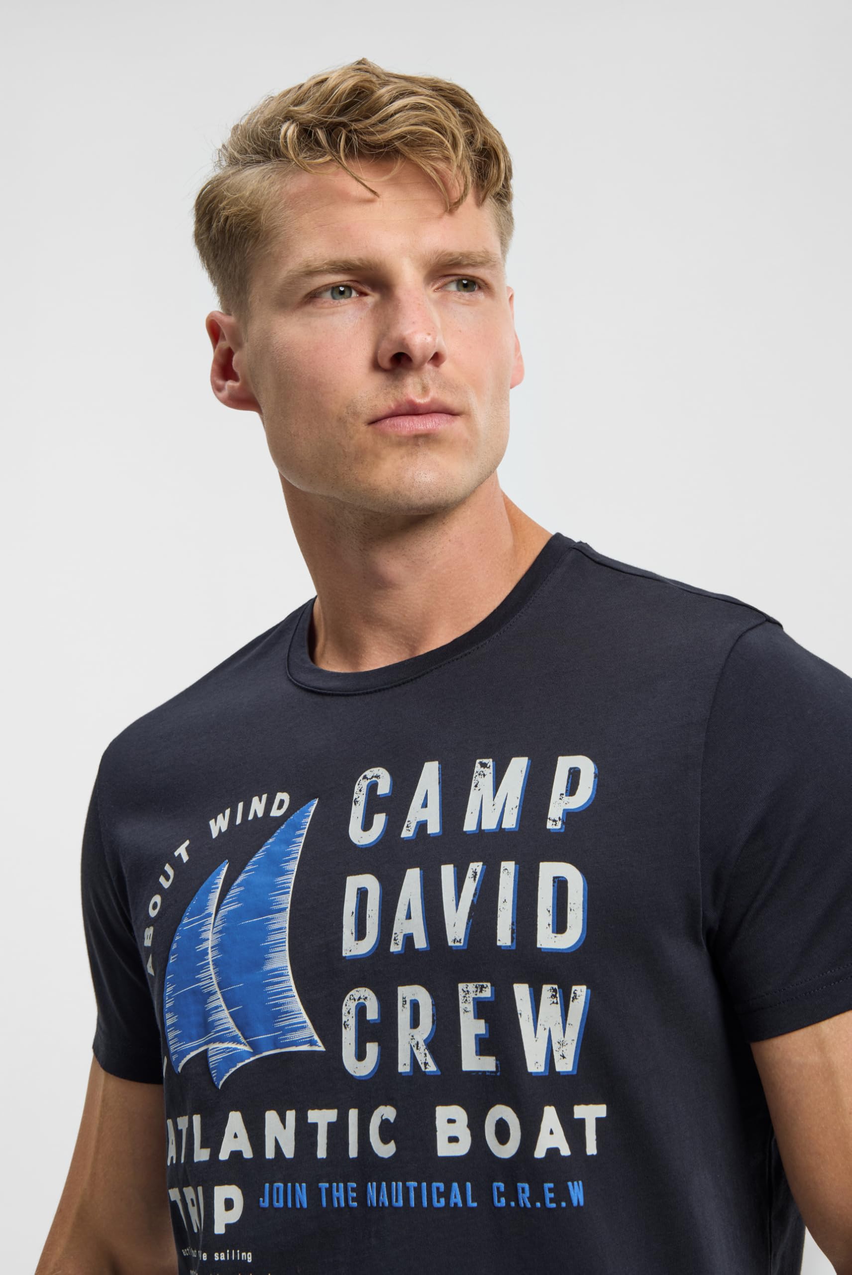 Camp David Camiseta para hombre con estampado de etiqueta