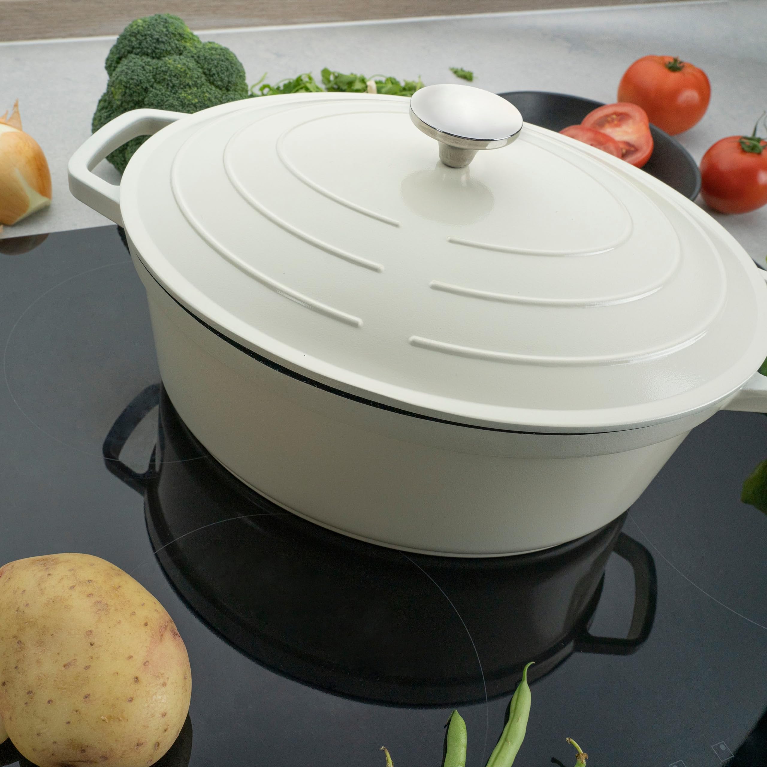 Cacerola Ovalada, Cazuela, Negra, Aluminio Fundido, 32cm Diámetro, Capacidad de 5,8 Litros, Con Tapa, Apta Para Hornos y Placas de Cocción, XO-632BK