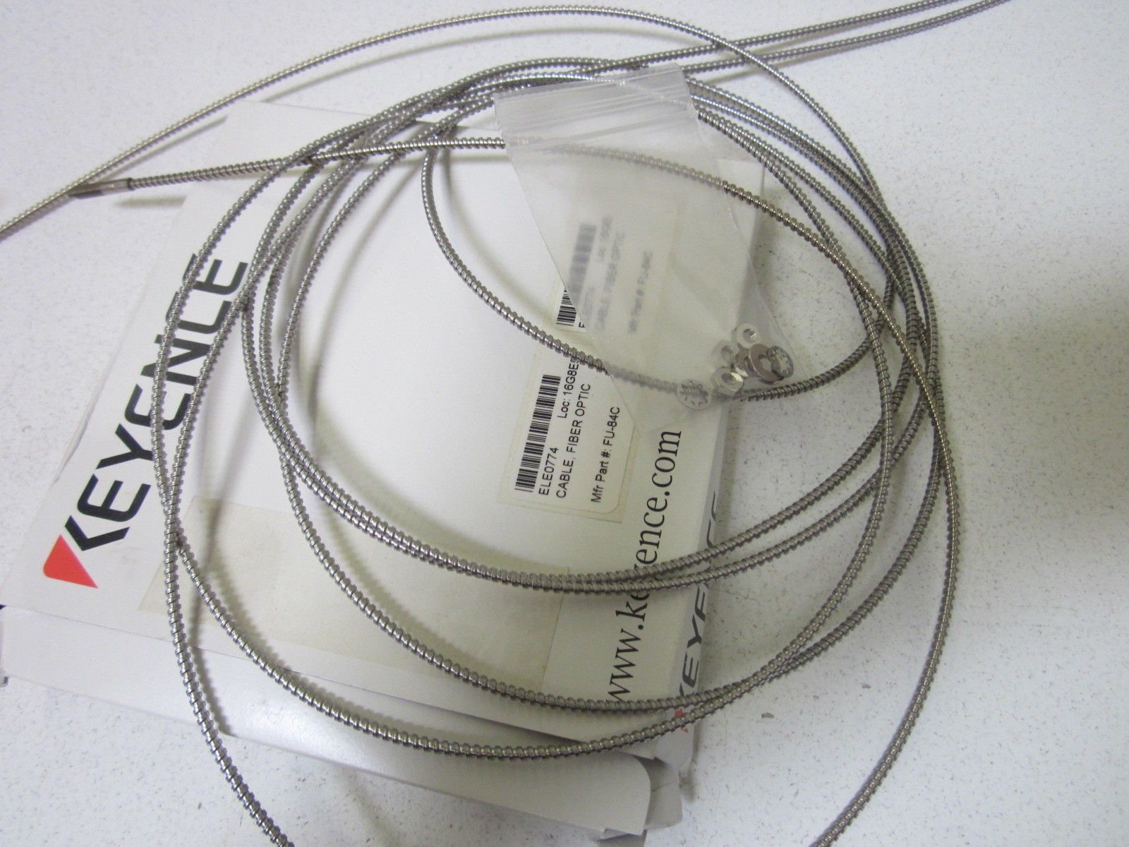 KEYENCE Corp FU-84C Heat Resistant 300C, 2 Meter Length, Bend Radius R25, PHOTOELECTRIC Sensor, Fiber Optic, Thru-Beam