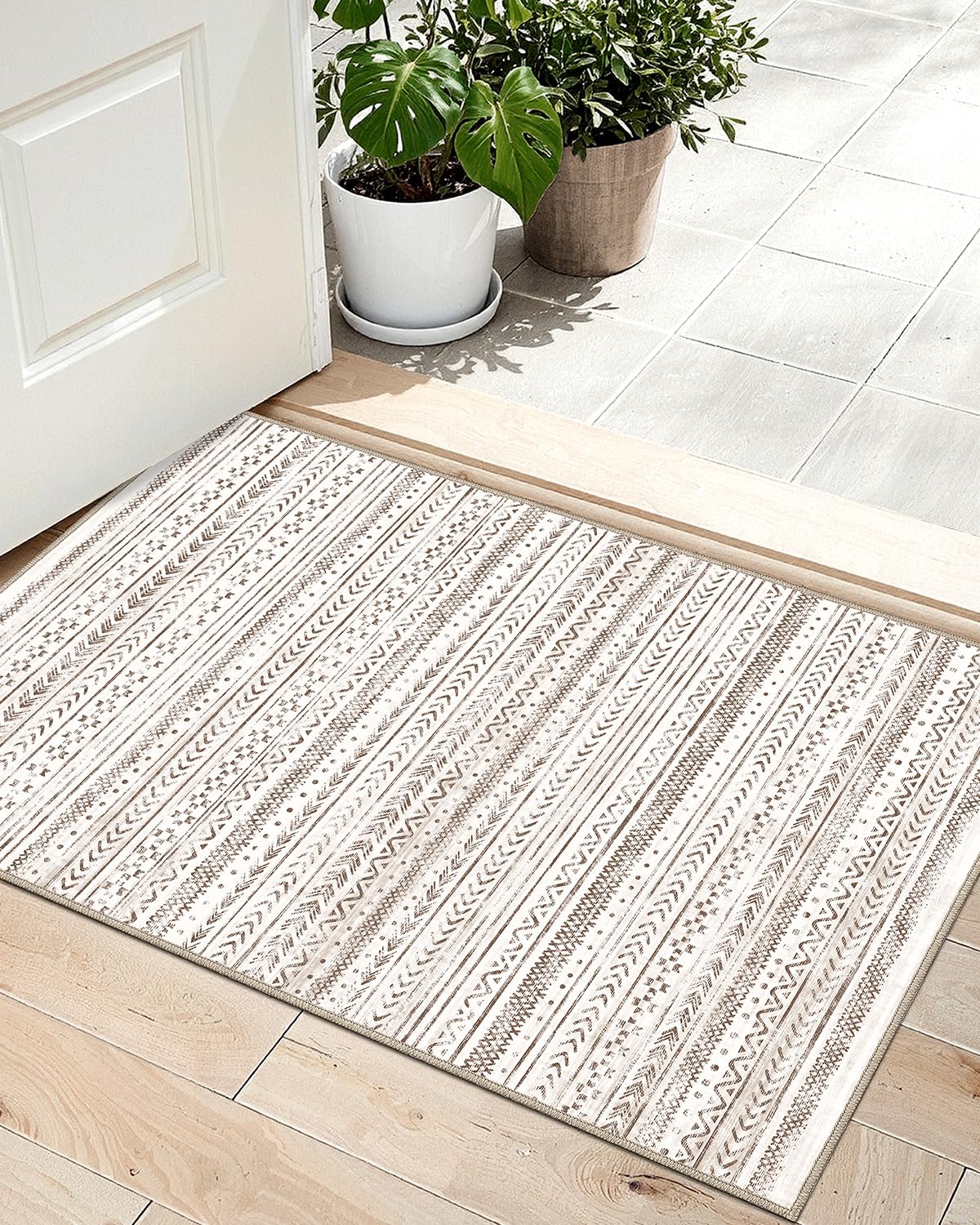 LUMI Ultra Thin Door Mat, 24x36 Non Slip Indoor Doormat Entrance Washable Rugs Entryway Oriental Vintage Soft Carpet for Kitchen Bedroom Front Door,
