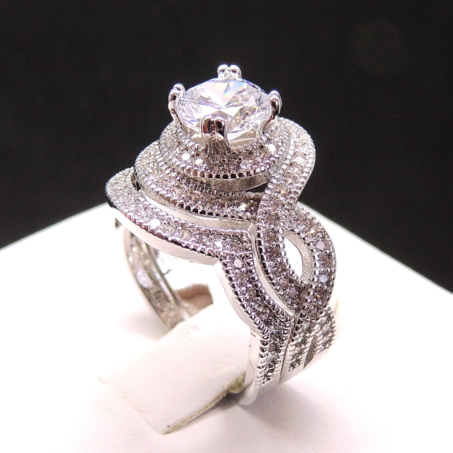 Ginger Lyne Collection Bobbi Wedding Ring Set for Women Bridal Set Halo Engagement Ring with Matching Wedding Bands for Her | White Gold Plated Bridal Jewelry for Women
