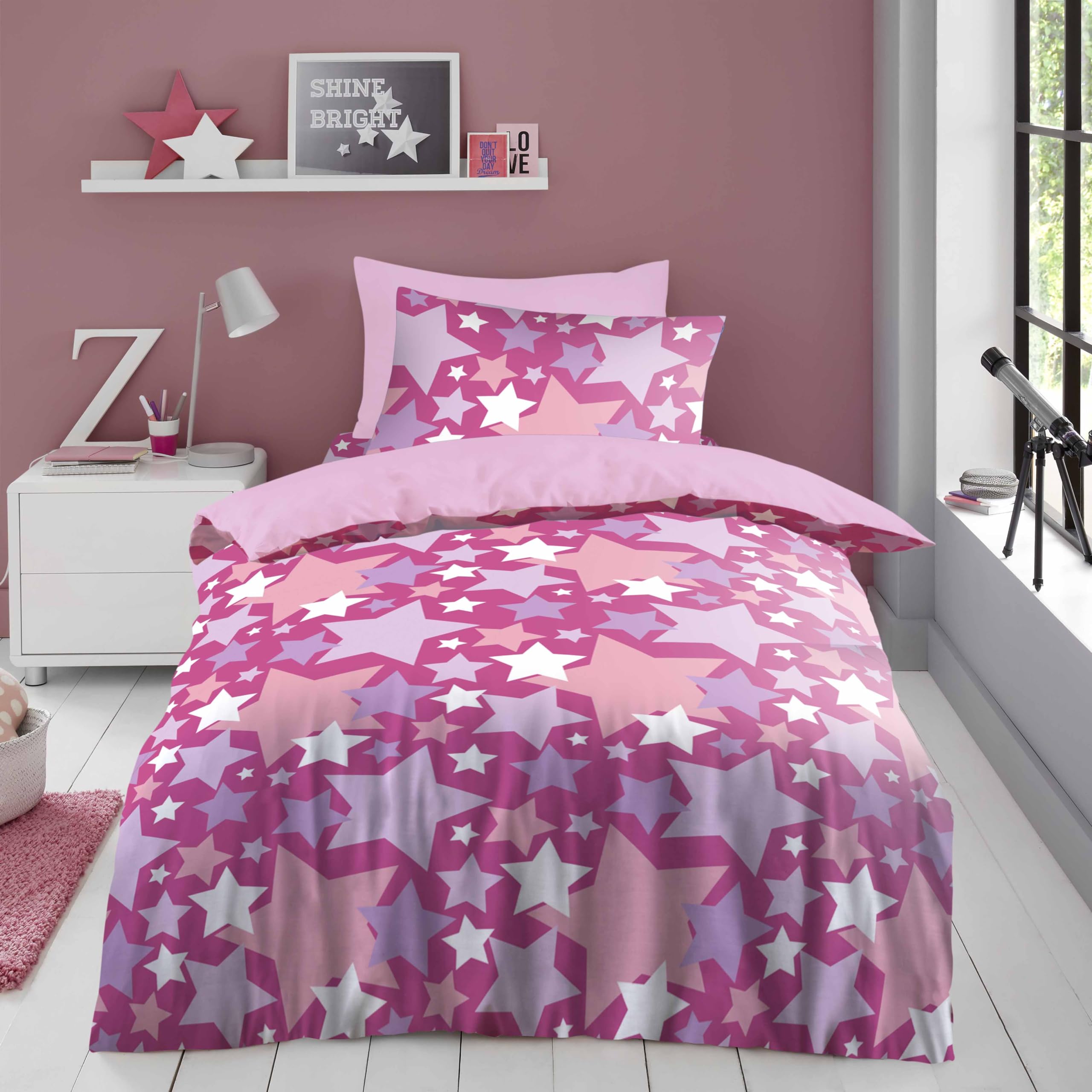 LIZZIE JACOBS New Microfibre Printed Duvet Cover Sets Reversible Soft Easy Care Quilt Covers Bedding Set With Pillowcases (Stars Pink, Single)