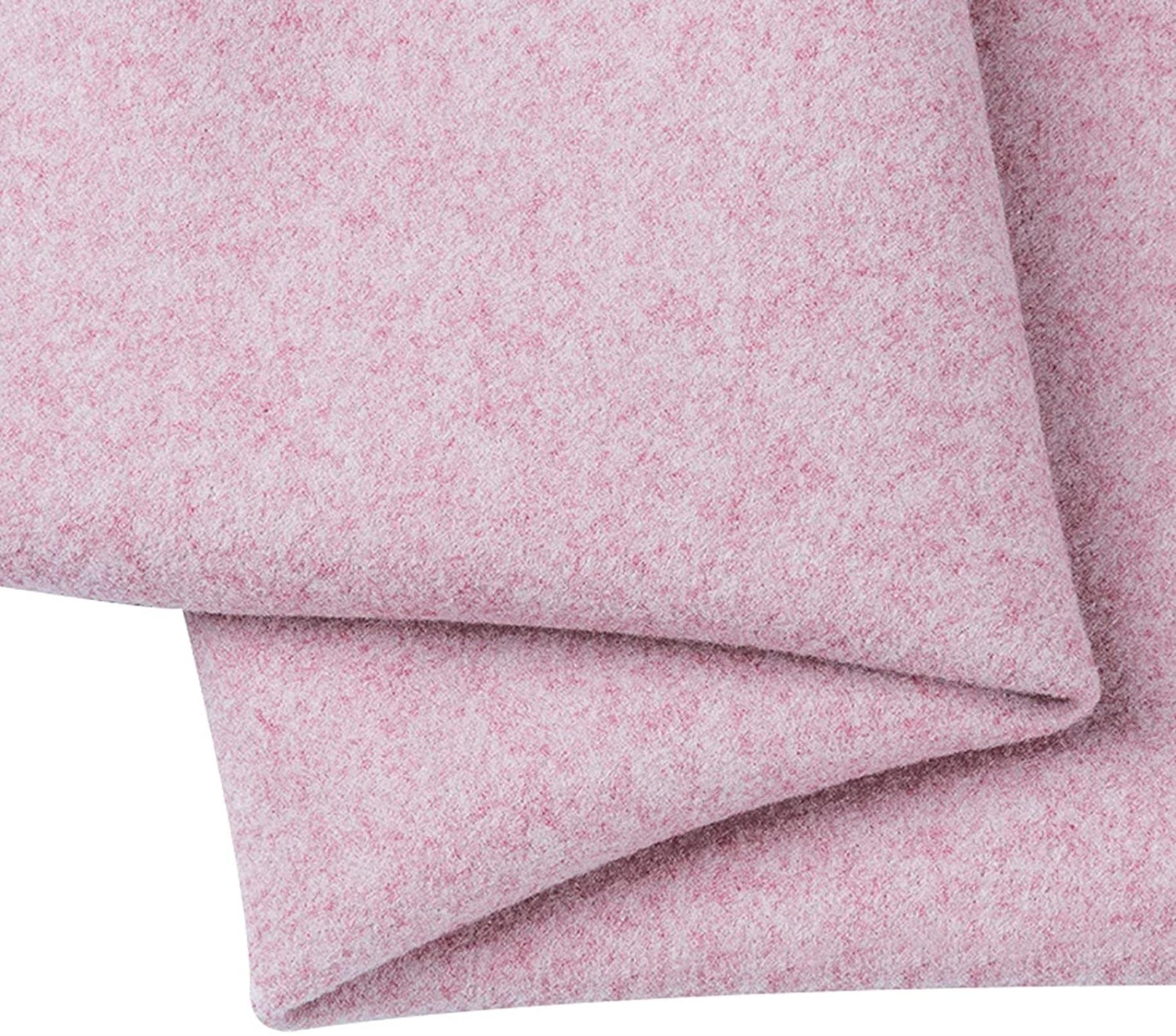 Tissu polaire rose pour coussin cocooning et décoration de salon chaleureuse